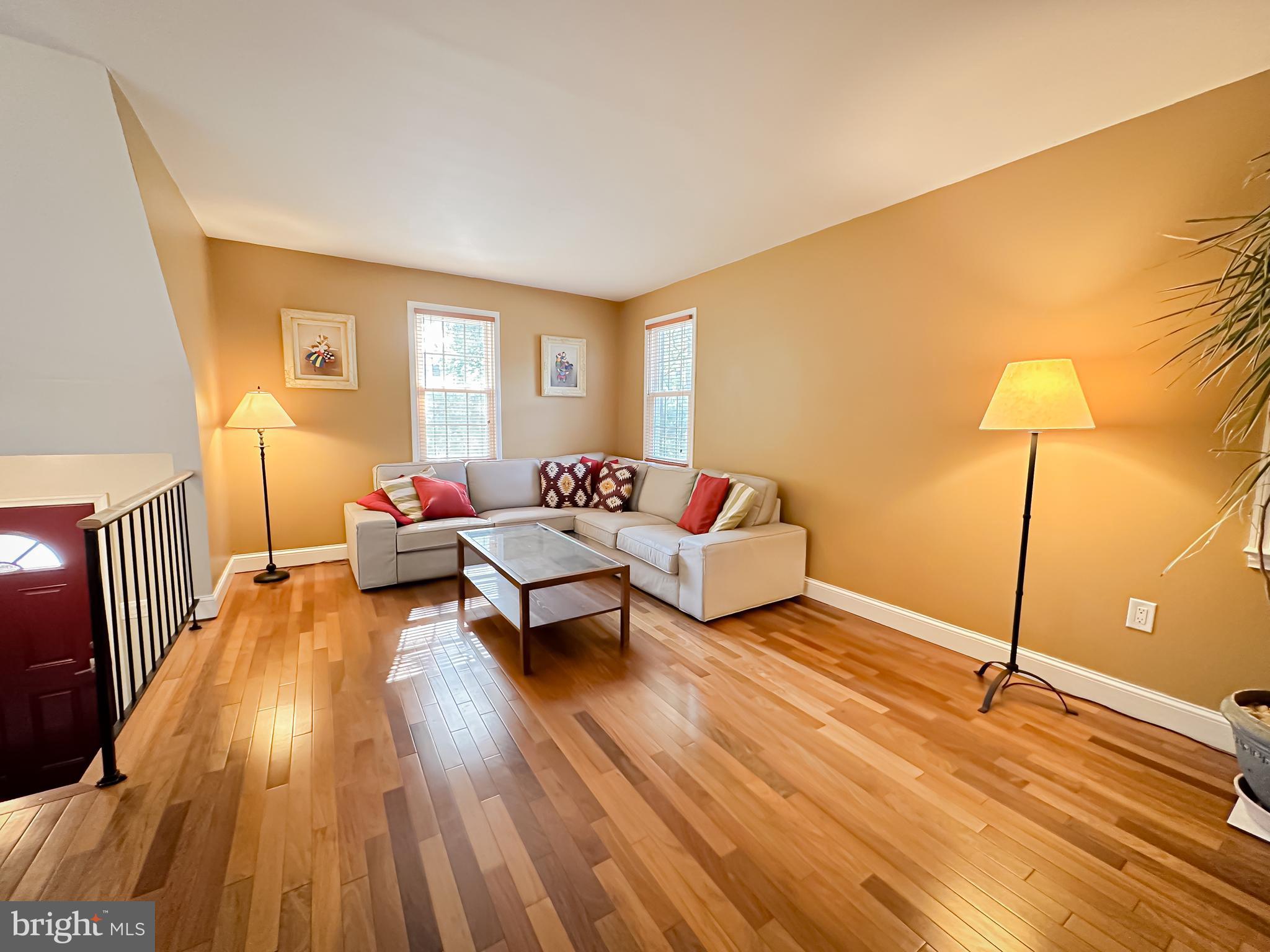 SHADY GROVE VILLAGE - Residential