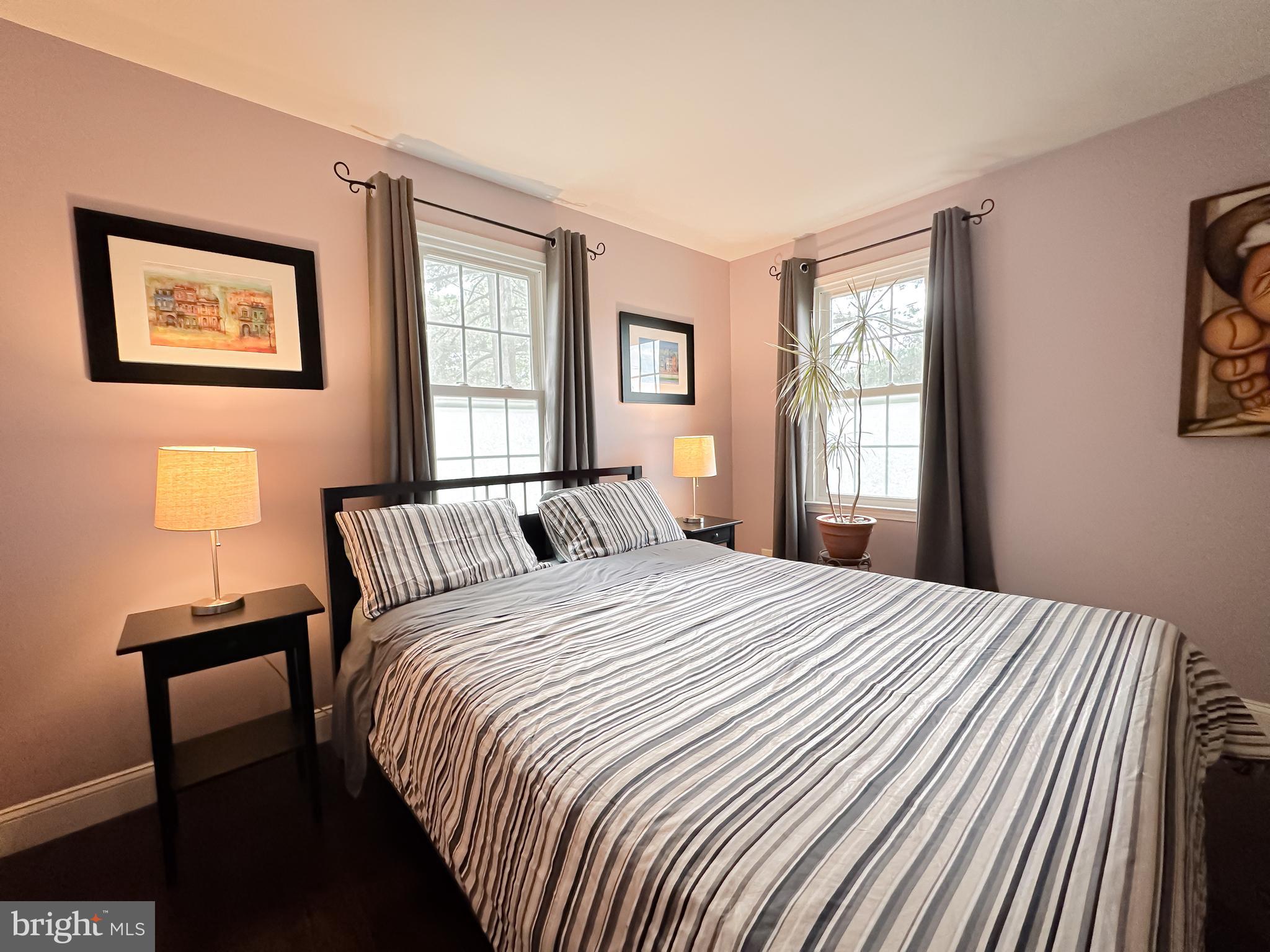 SHADY GROVE VILLAGE - Residential