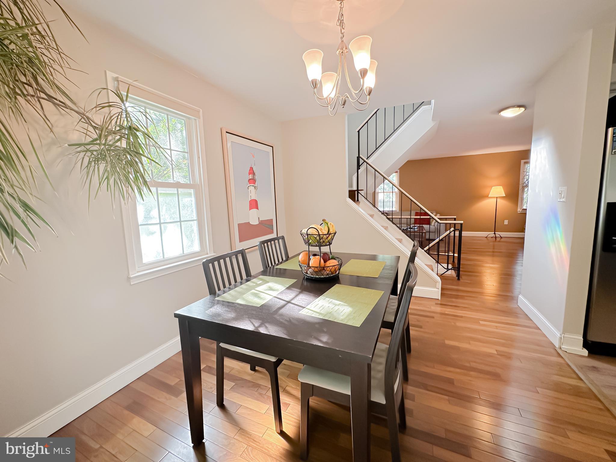 SHADY GROVE VILLAGE - Residential