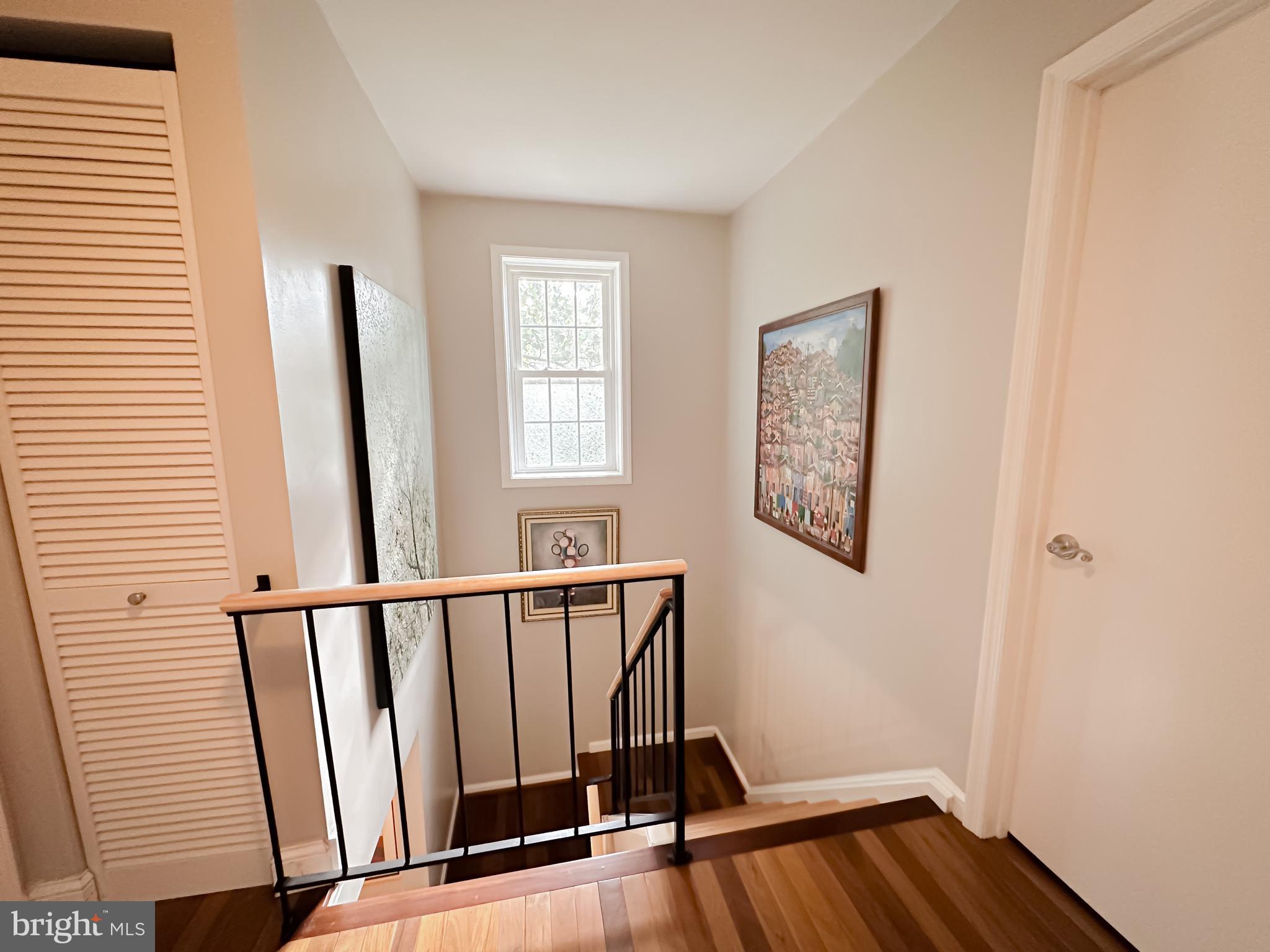 SHADY GROVE VILLAGE - Residential