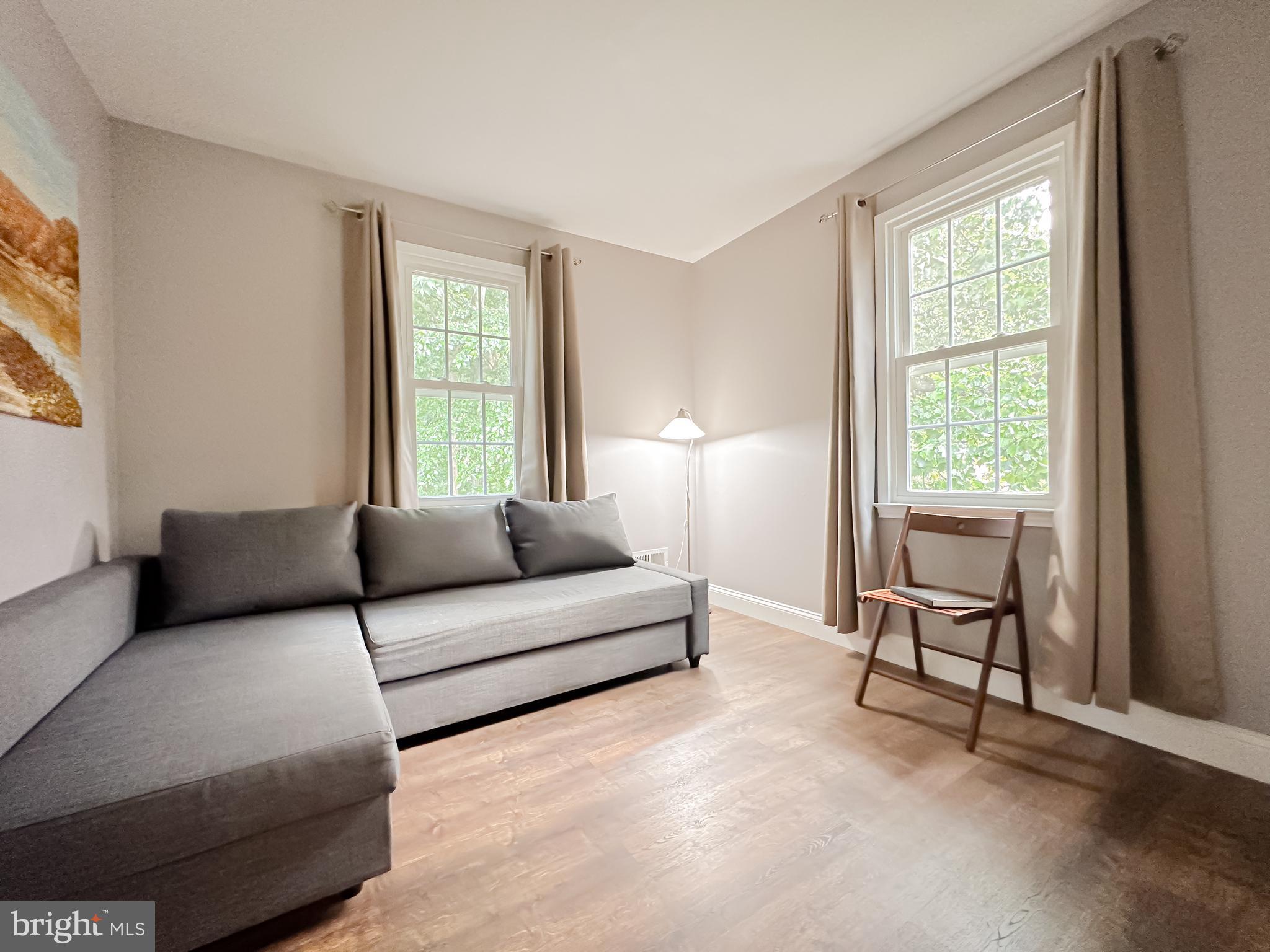 SHADY GROVE VILLAGE - Residential