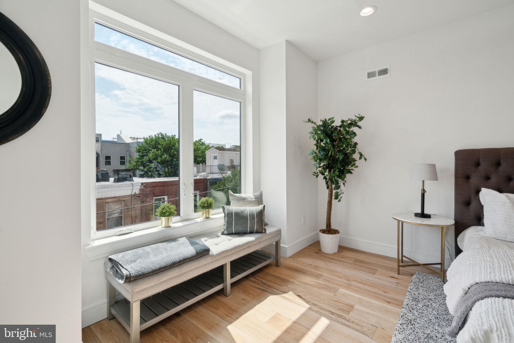 GRADUATE HOSPITAL - Residential