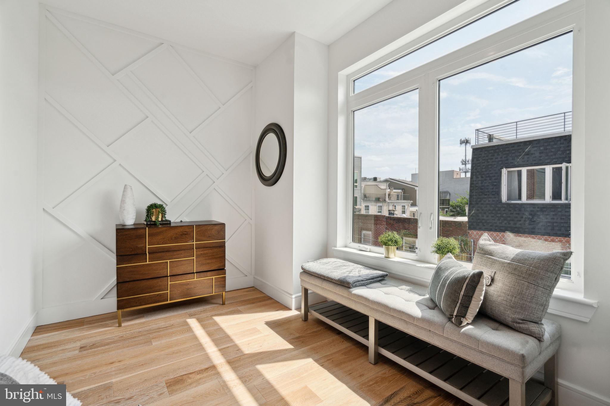 GRADUATE HOSPITAL - Residential