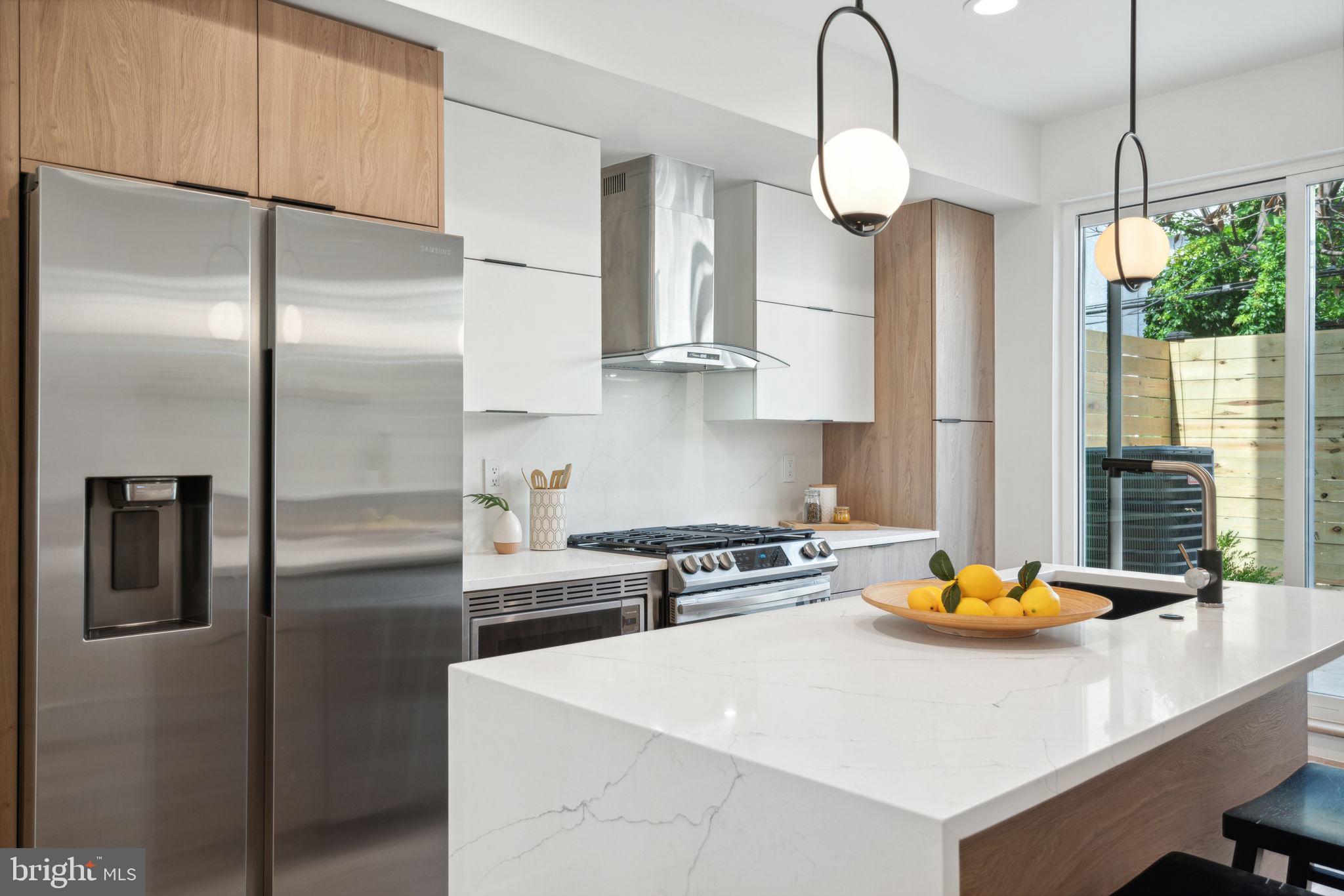 GRADUATE HOSPITAL - Residential