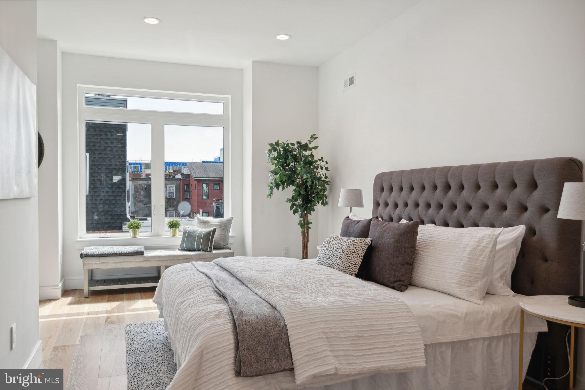 GRADUATE HOSPITAL - Residential