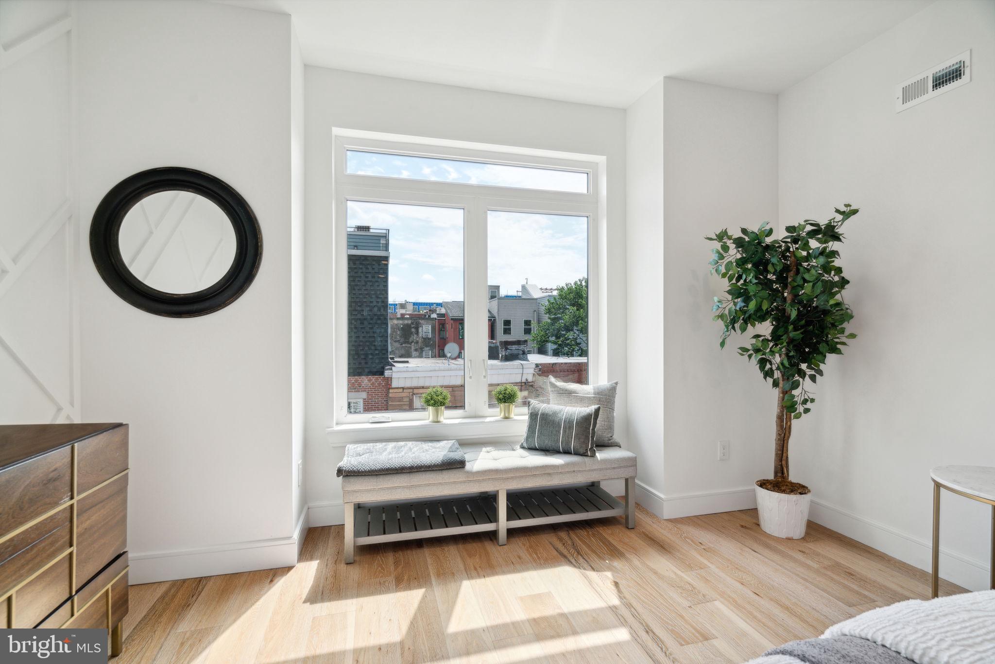 GRADUATE HOSPITAL - Residential