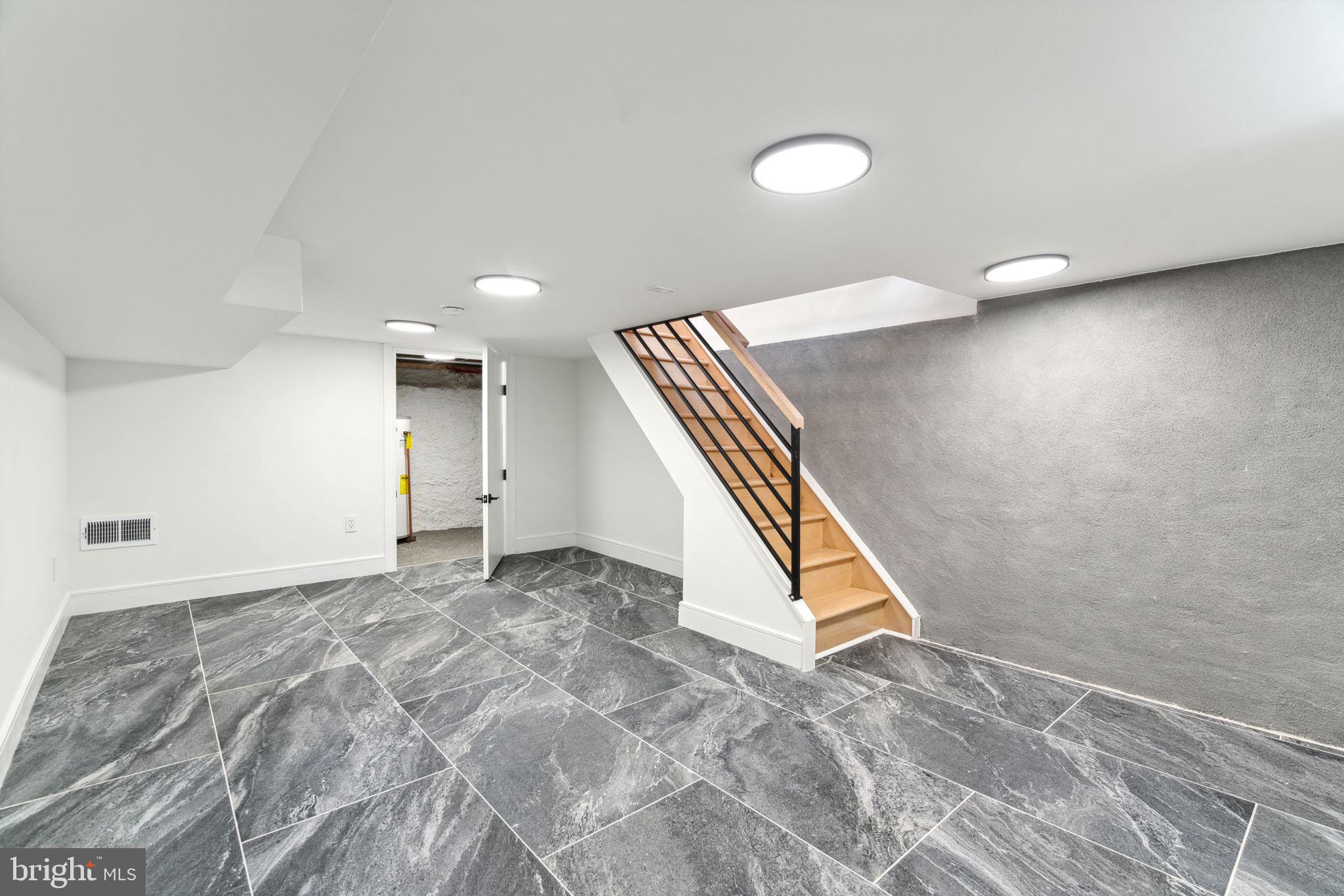 GRADUATE HOSPITAL - Residential