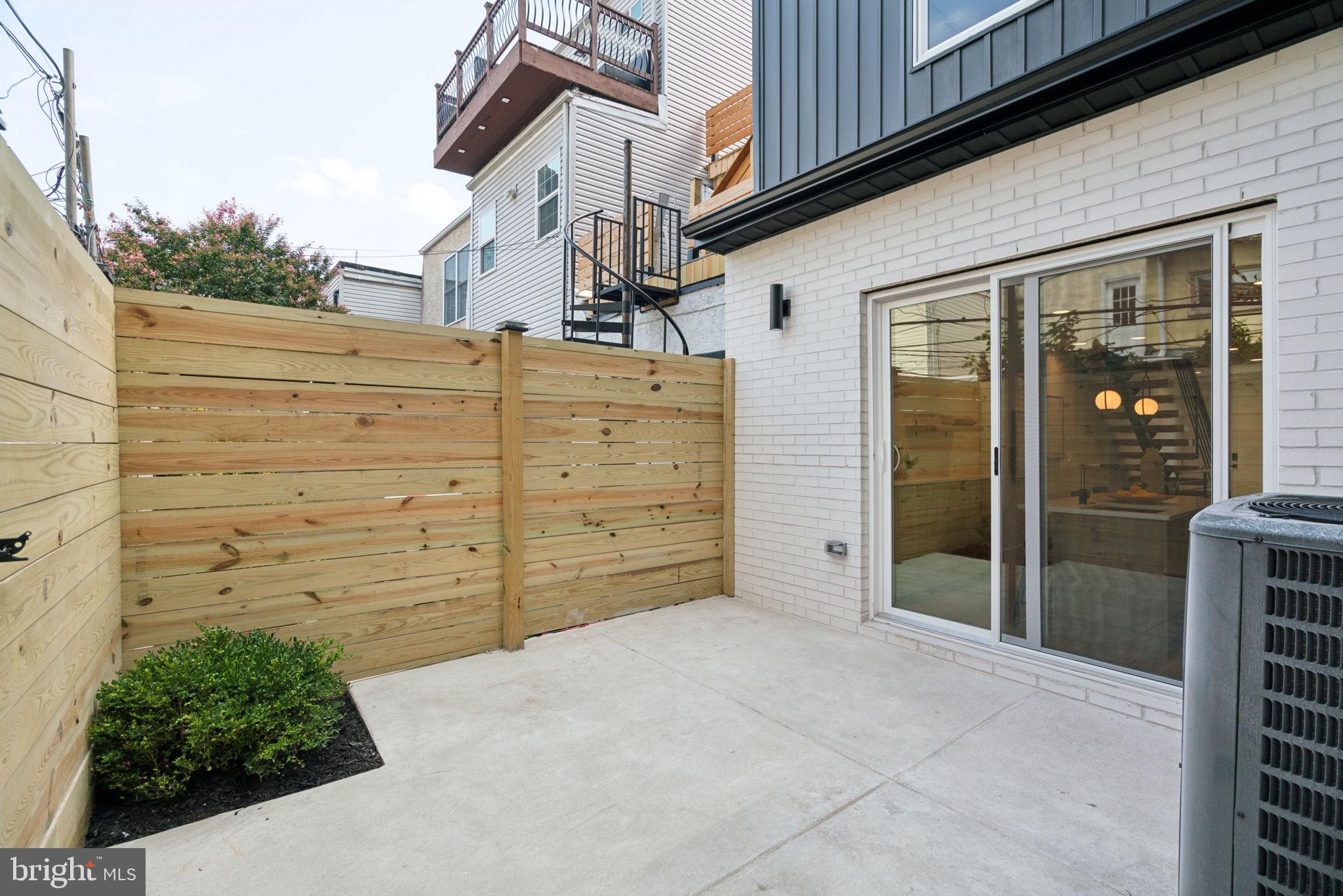 GRADUATE HOSPITAL - Residential