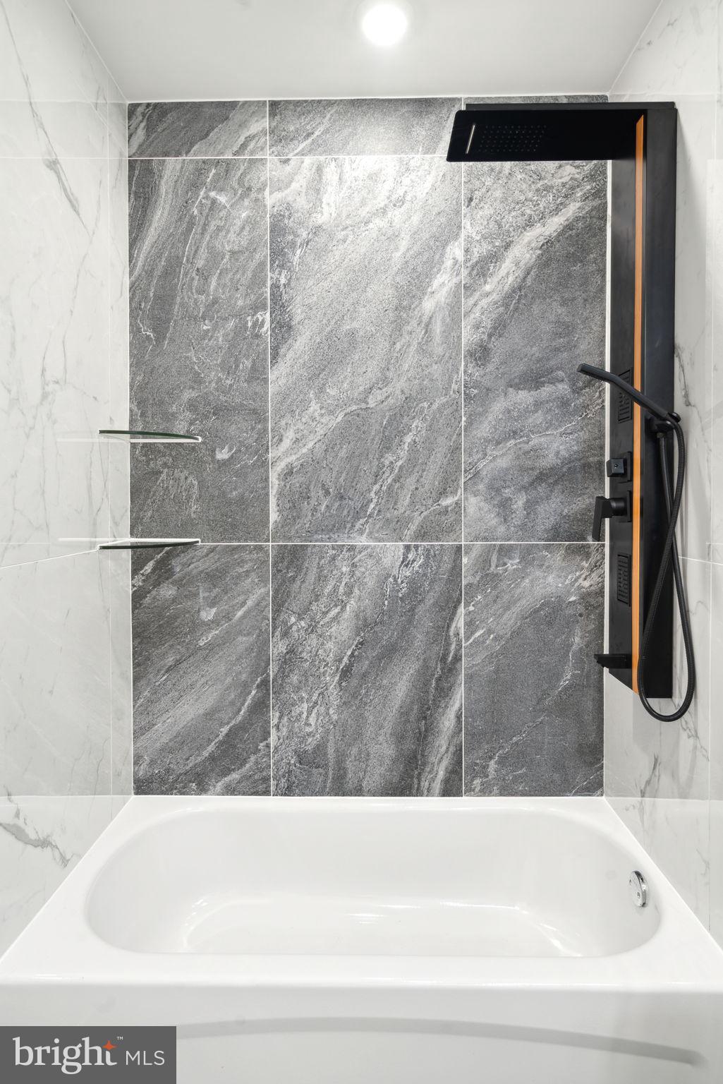 GRADUATE HOSPITAL - Residential