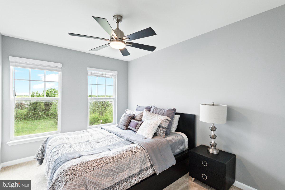 VICTORY LAKES - Residential