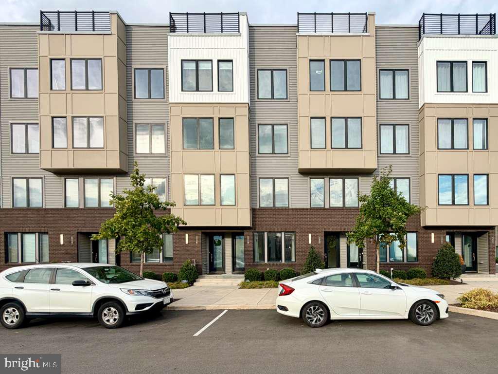 NORTHBANK - Residential