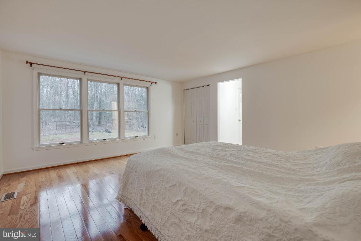 SHAWN FOREST - Residential