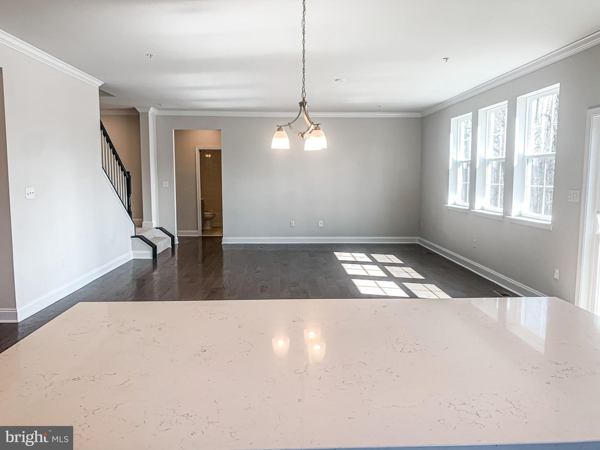 STONEGATE - Residential