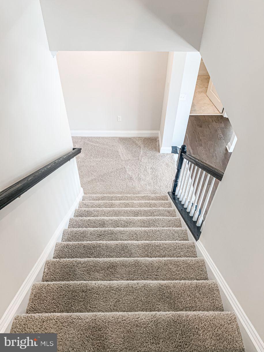 STONEGATE - Residential