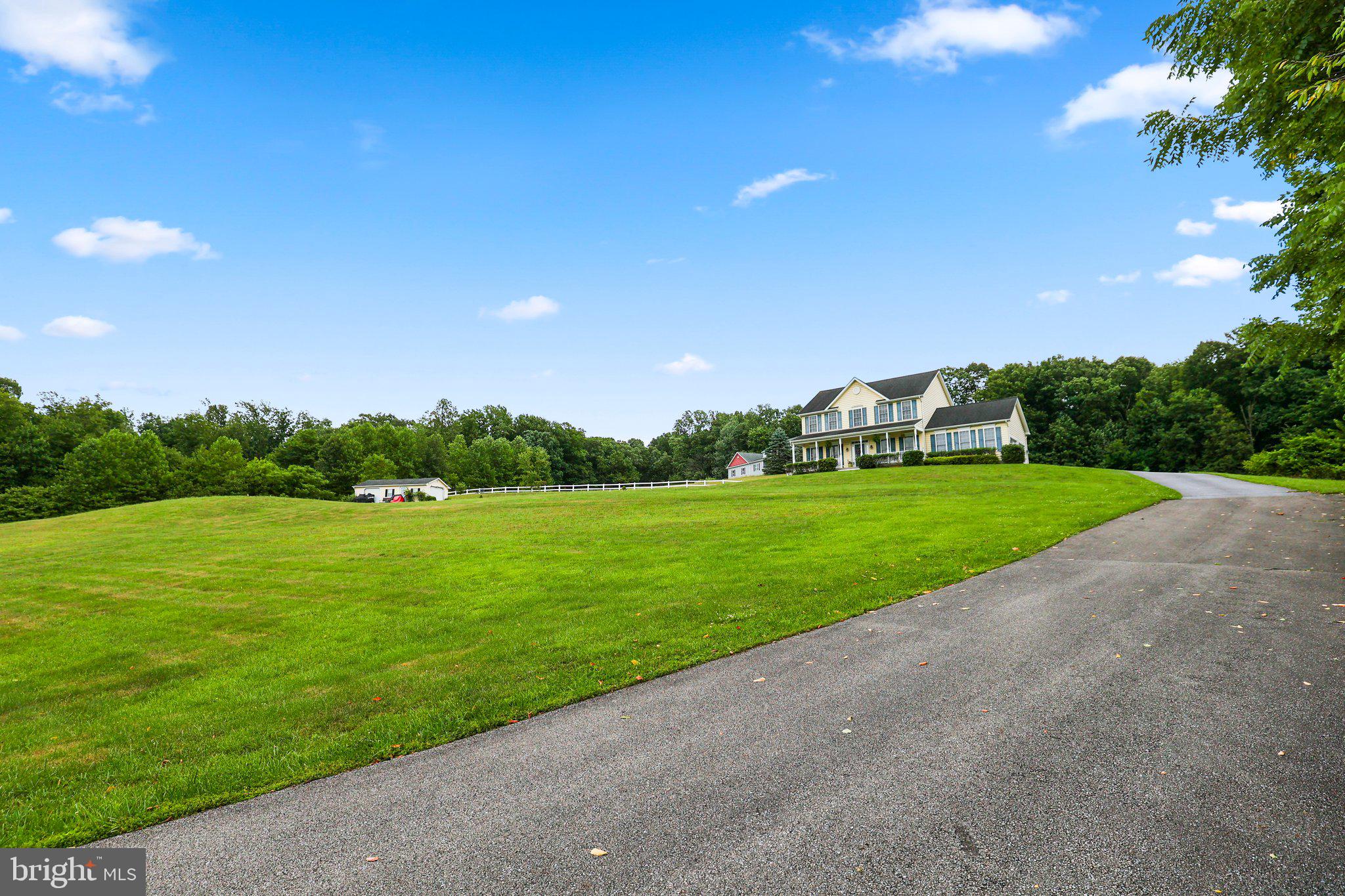 4875 ARNOLD ROAD