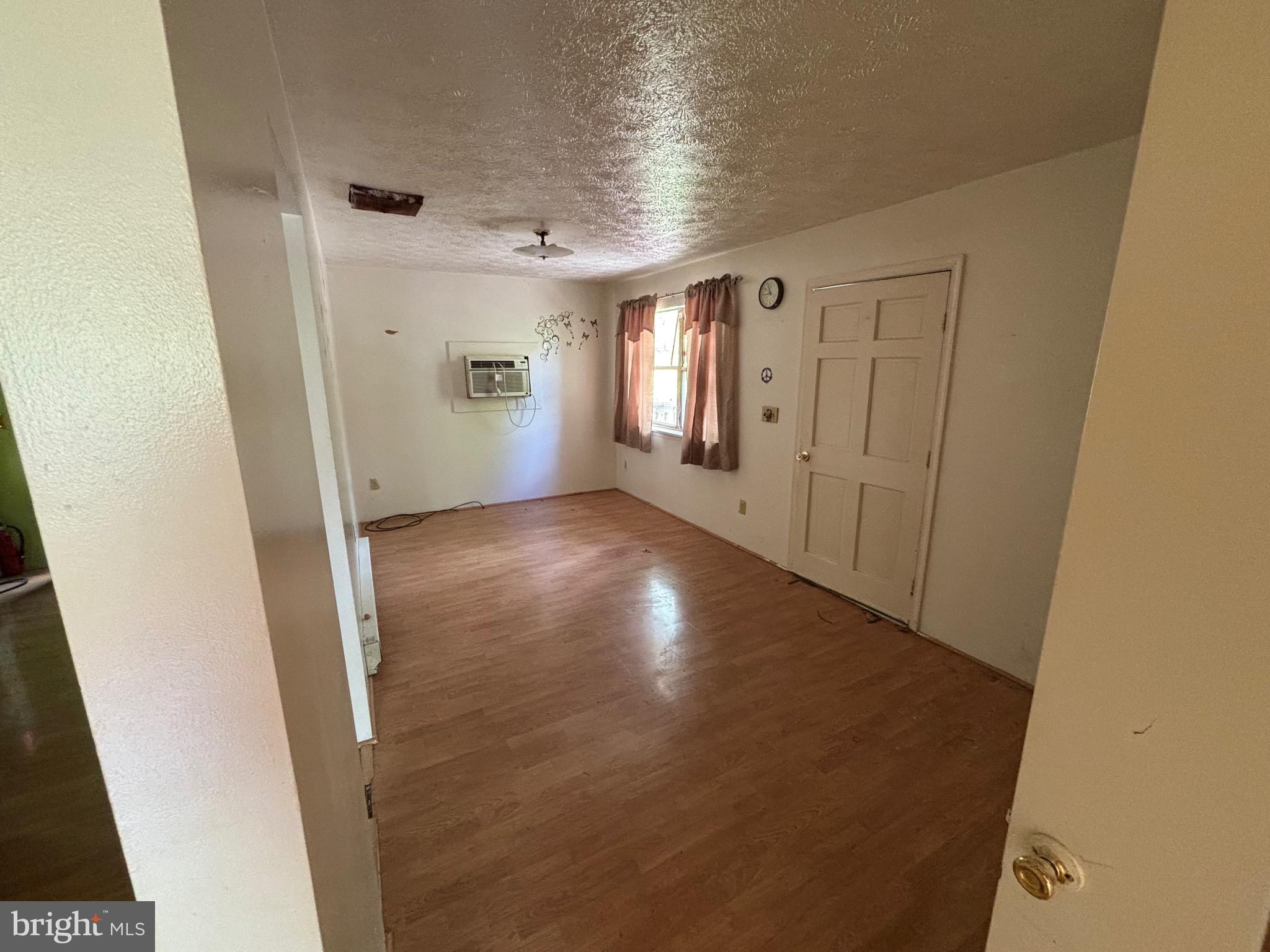 WILD ACRES - Residential