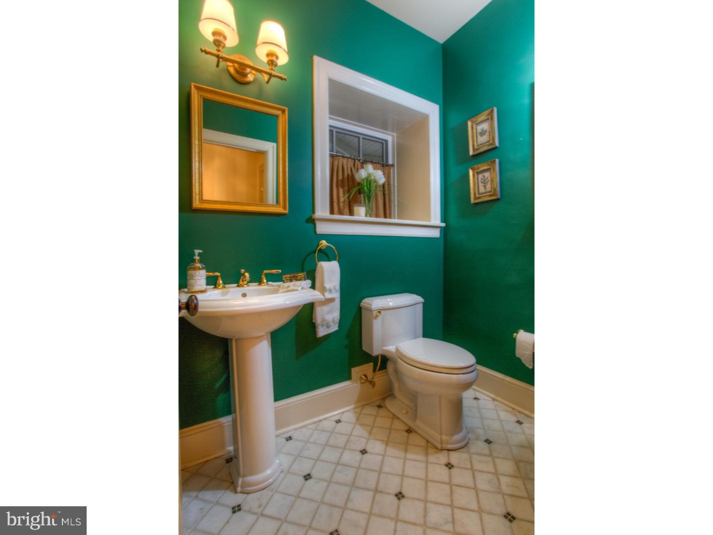 SOUTH WAYNE - Residential