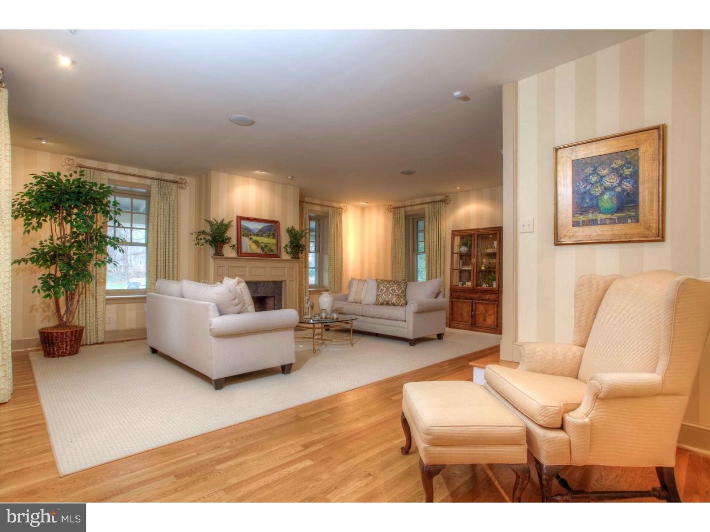 SOUTH WAYNE - Residential