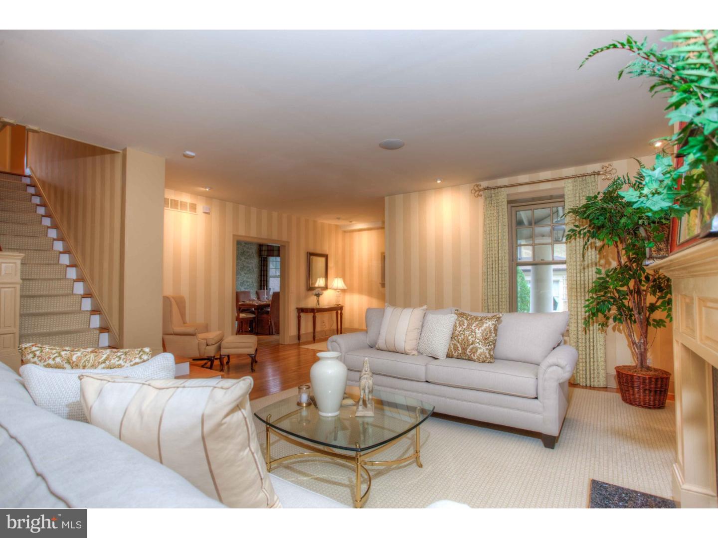 SOUTH WAYNE - Residential