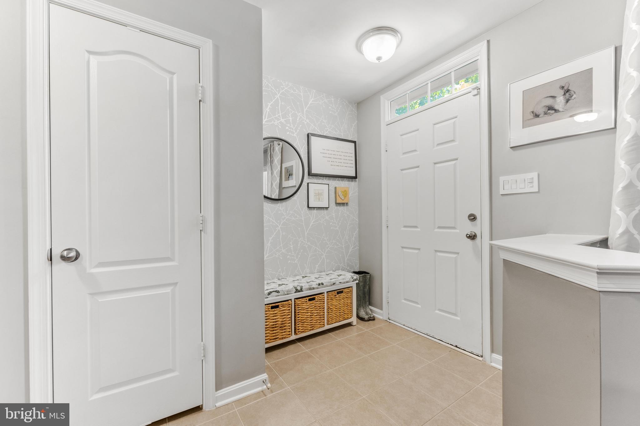 LAUREL - Residential