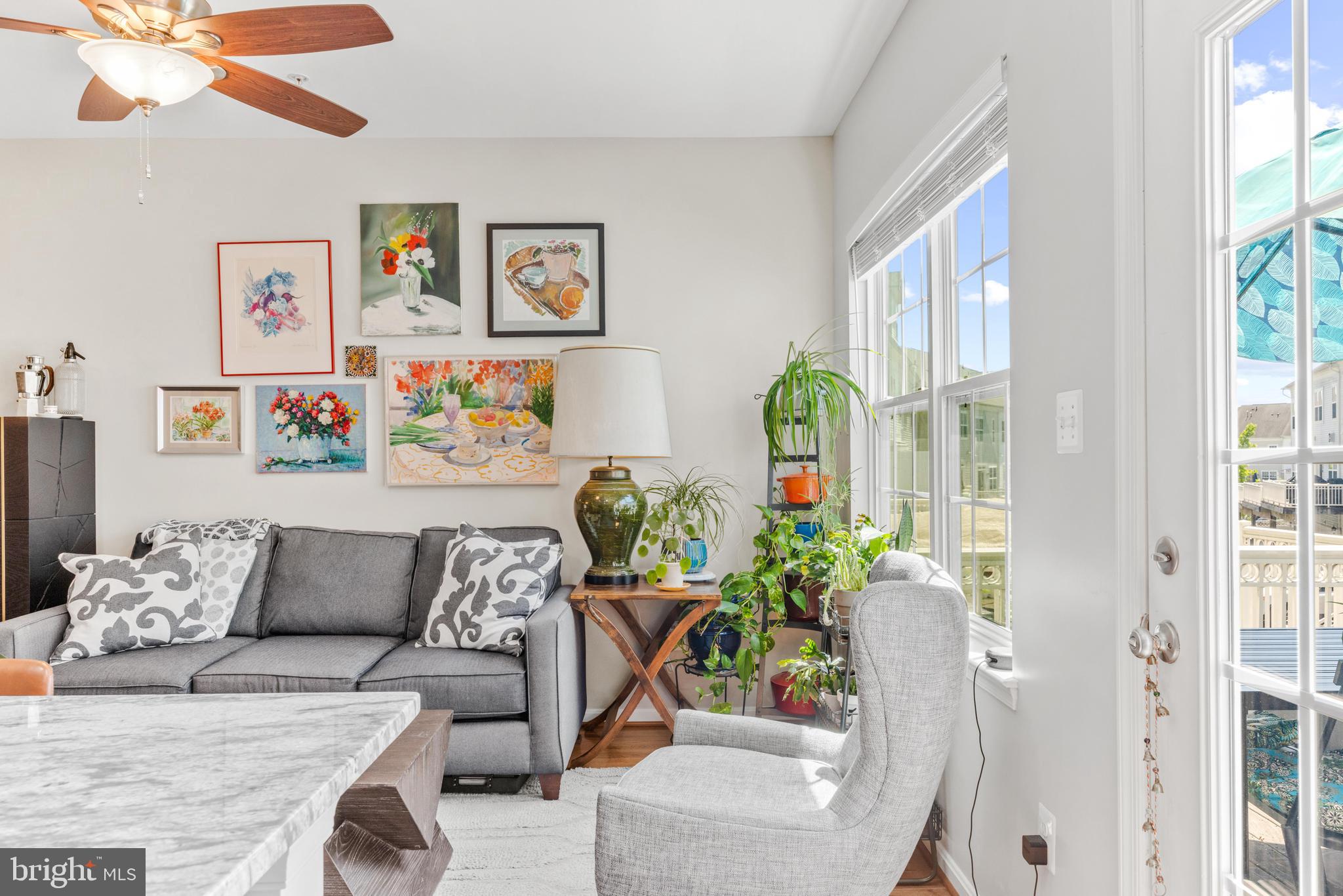 LAUREL - Residential