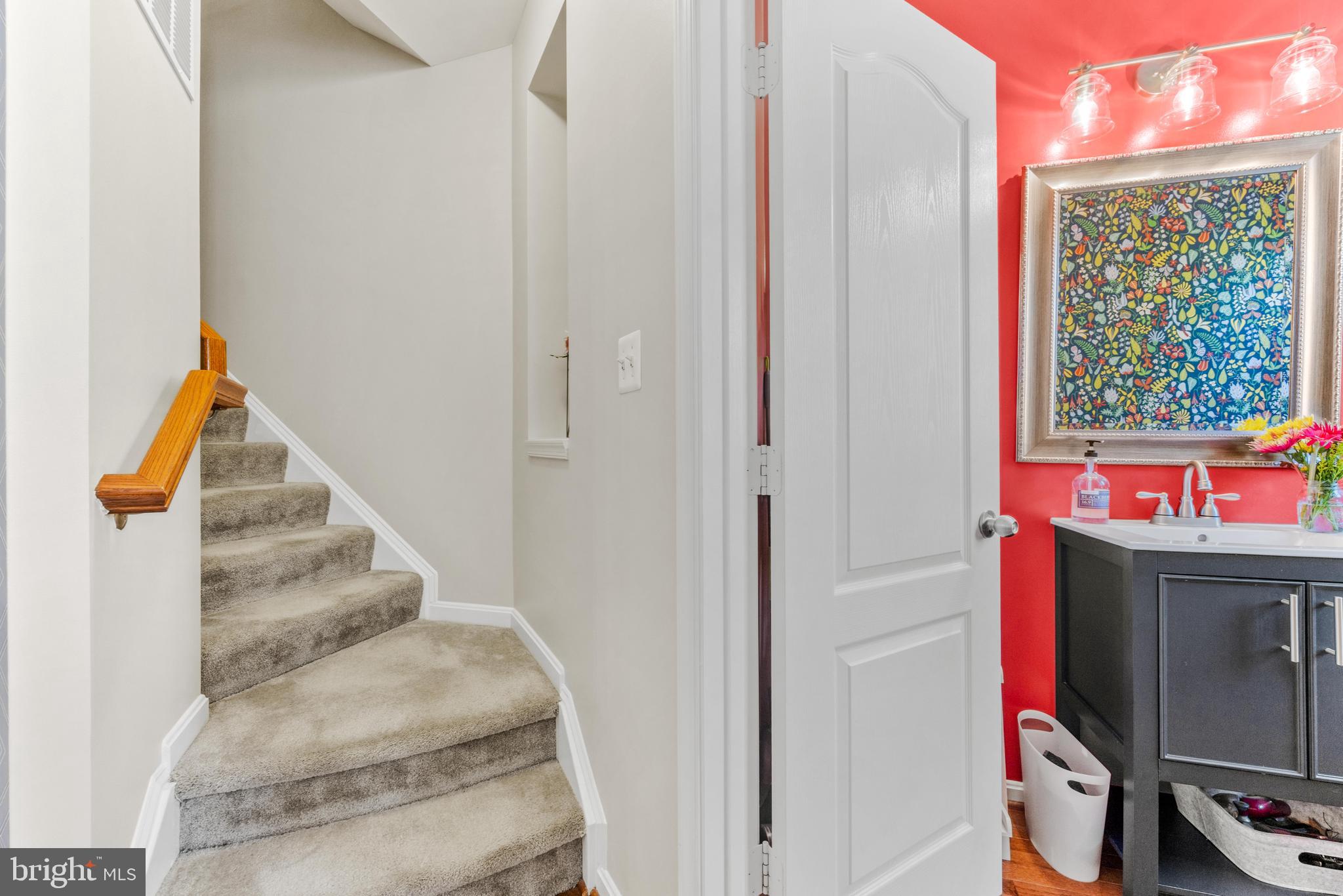 LAUREL - Residential