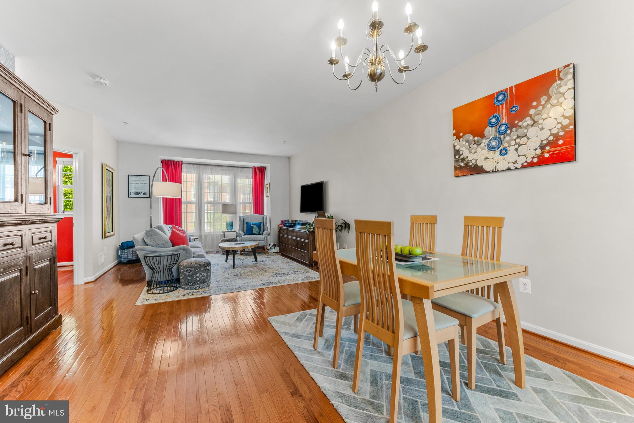 LAUREL - Residential