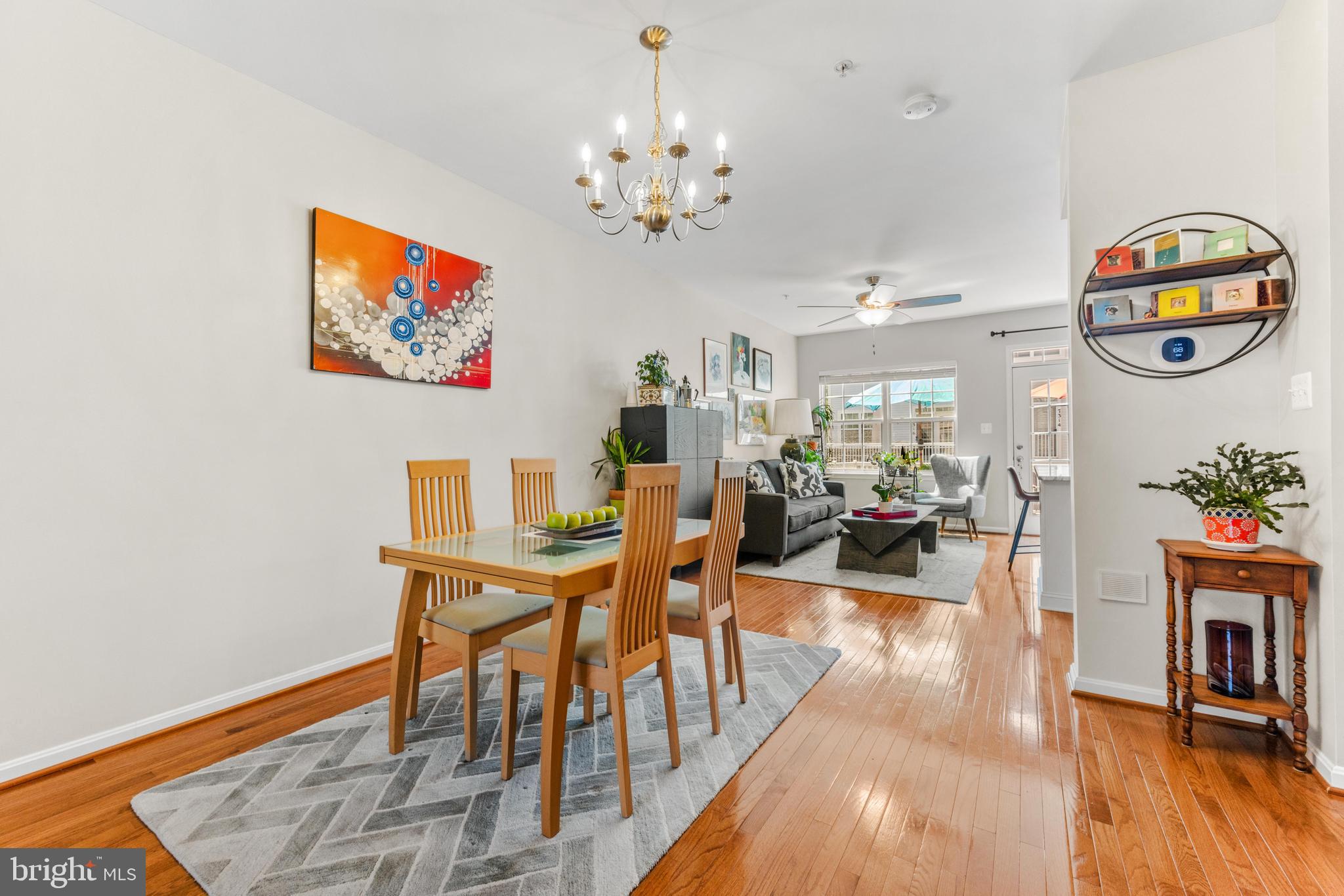 LAUREL - Residential