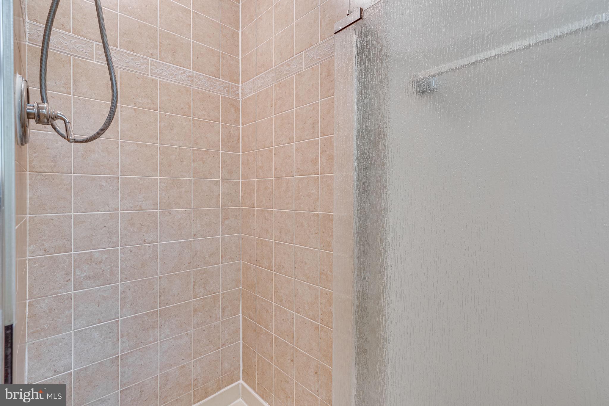 BELLEWOOD - Residential