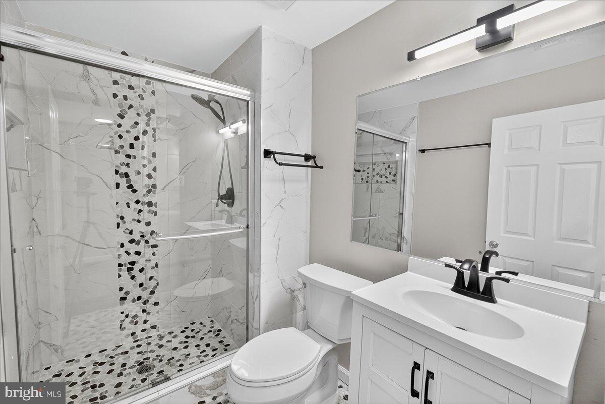 HILLCREST ORCHARDS - Residential