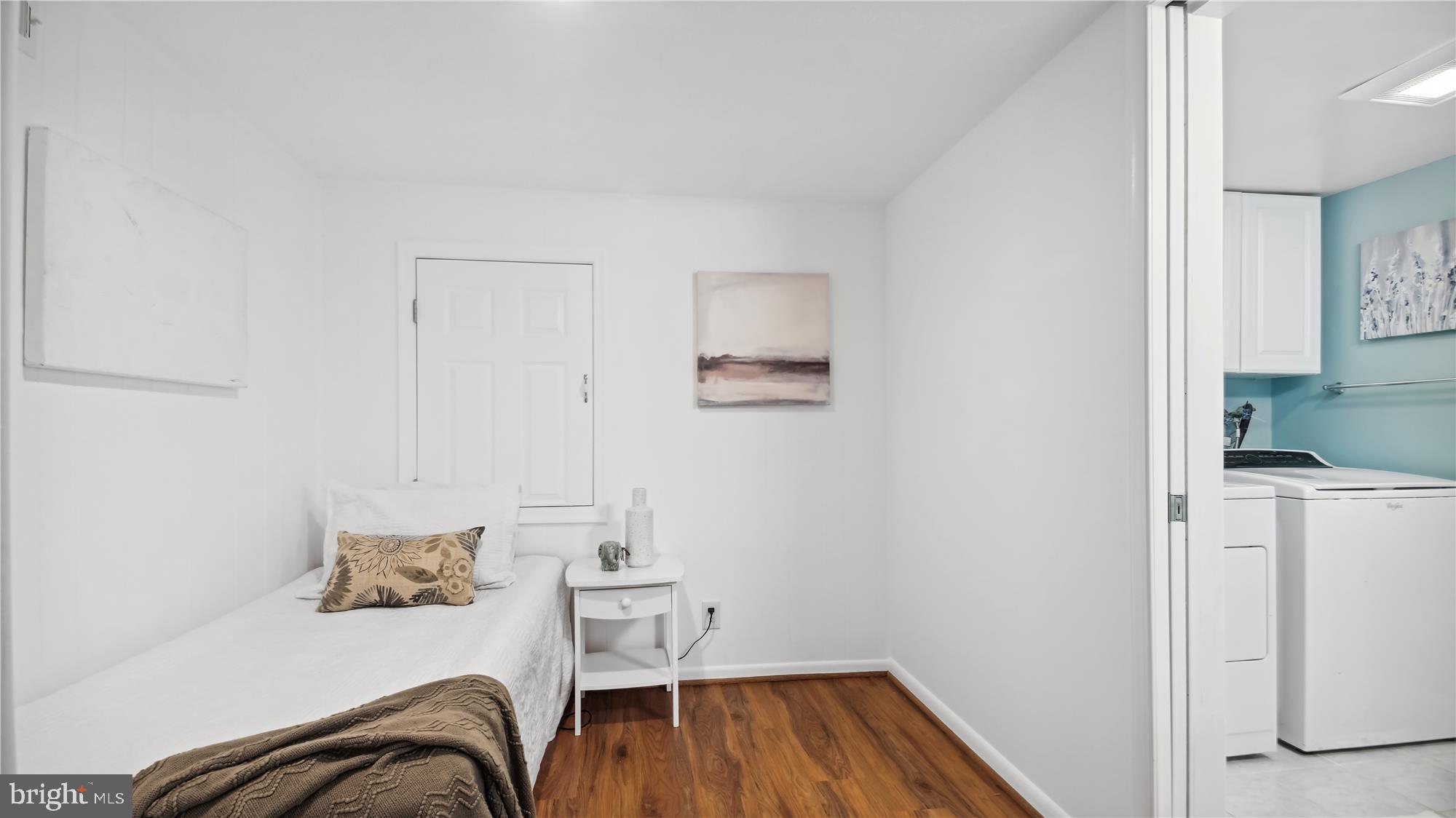 FAIRLINGTON MEWS - Residential