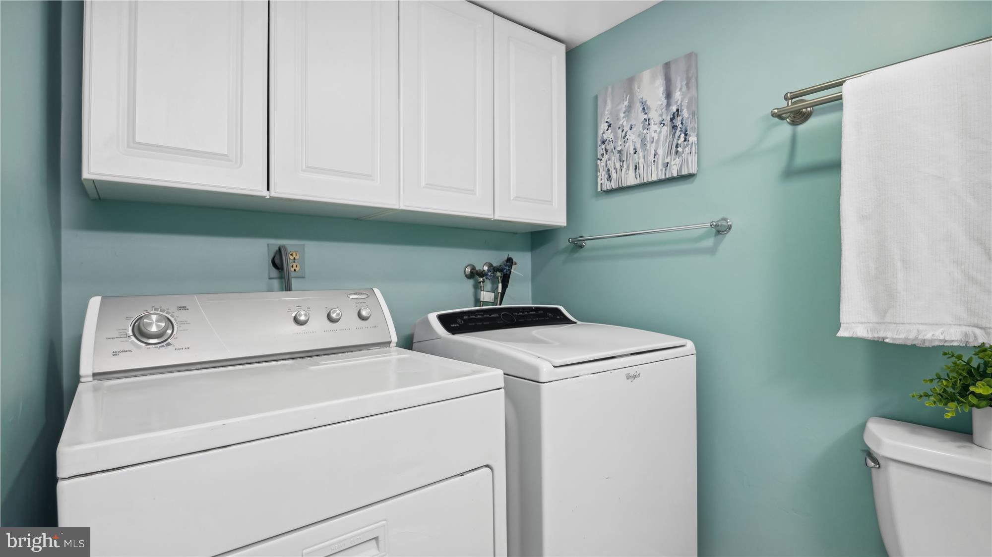 FAIRLINGTON MEWS - Residential