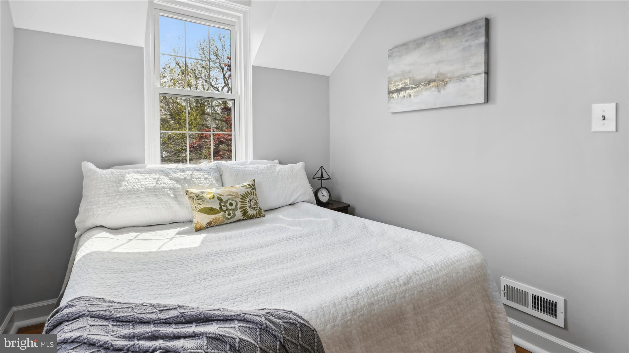 FAIRLINGTON MEWS - Residential