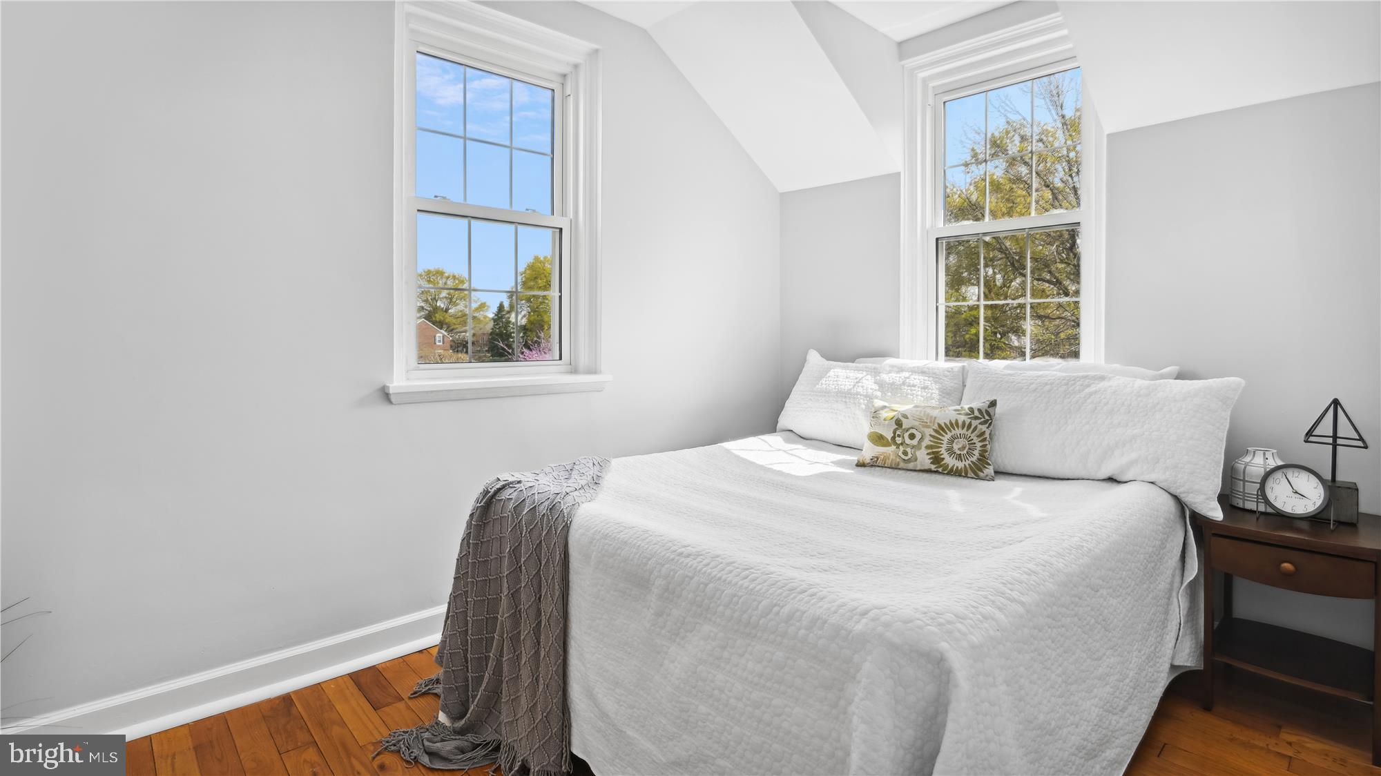 FAIRLINGTON MEWS - Residential