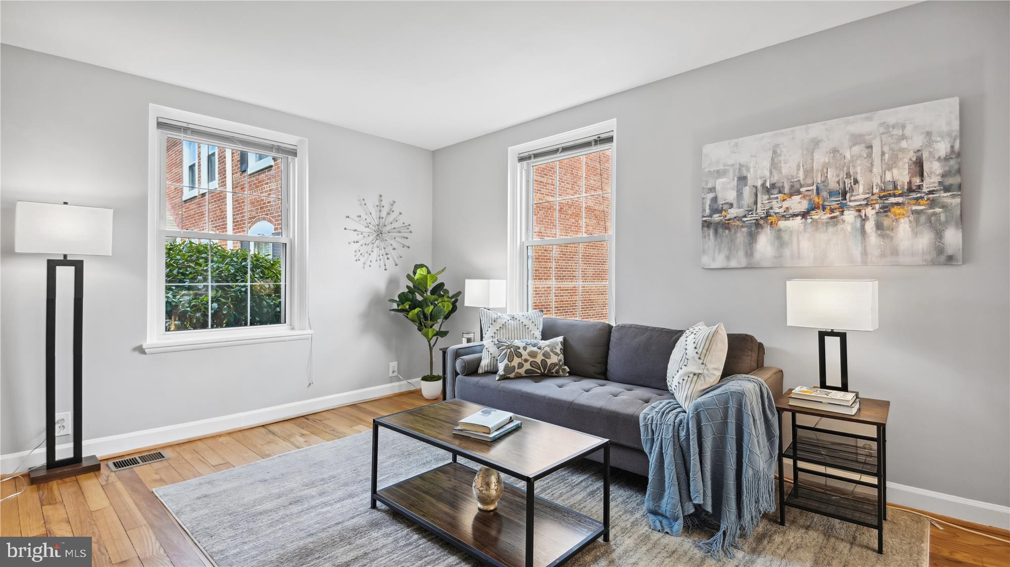 FAIRLINGTON MEWS - Residential