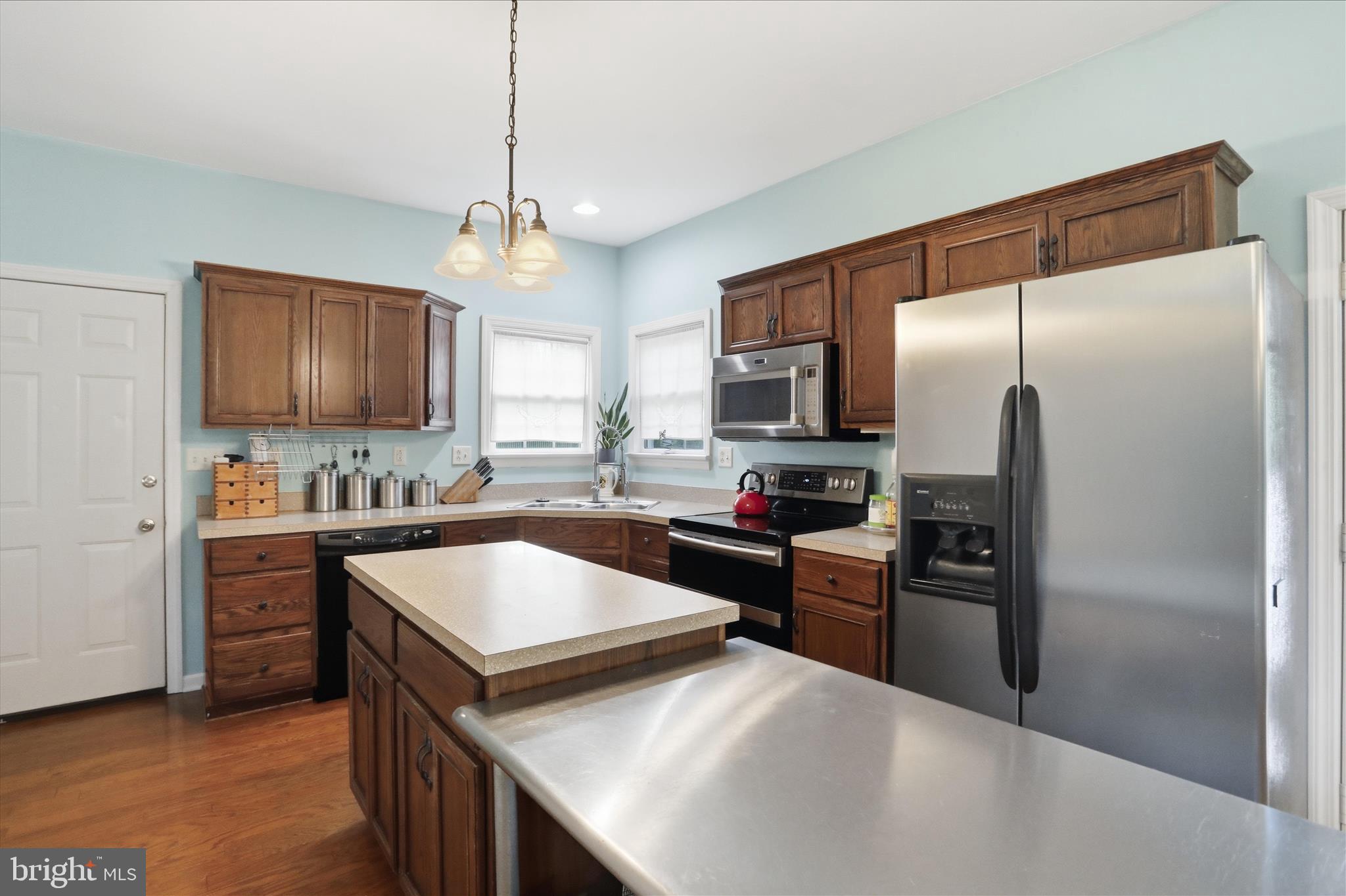 LAKEWOOD - Residential