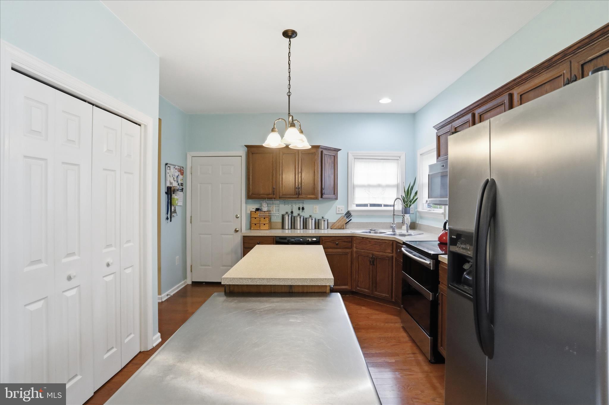 LAKEWOOD - Residential