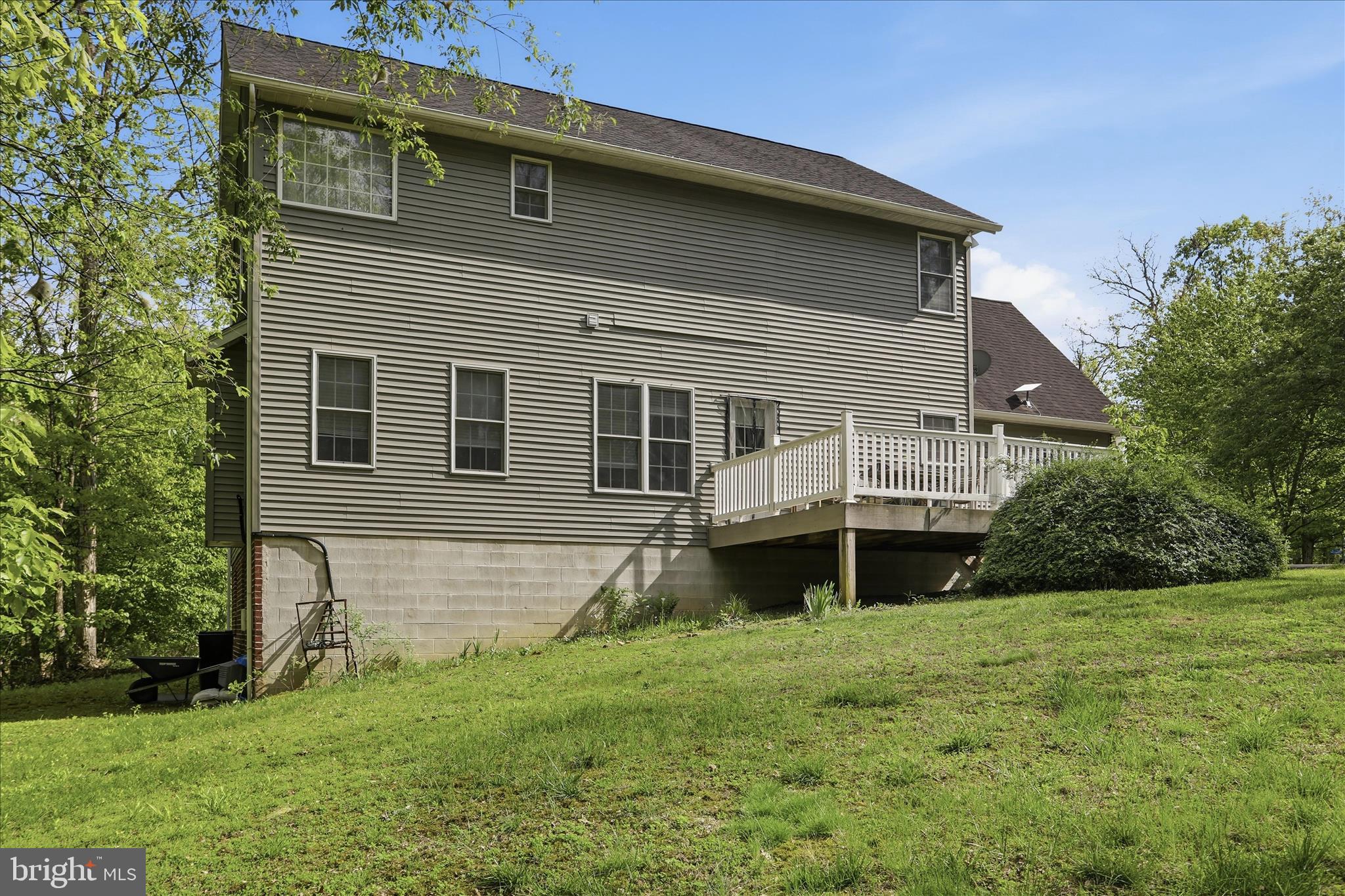 LAKEWOOD - Residential