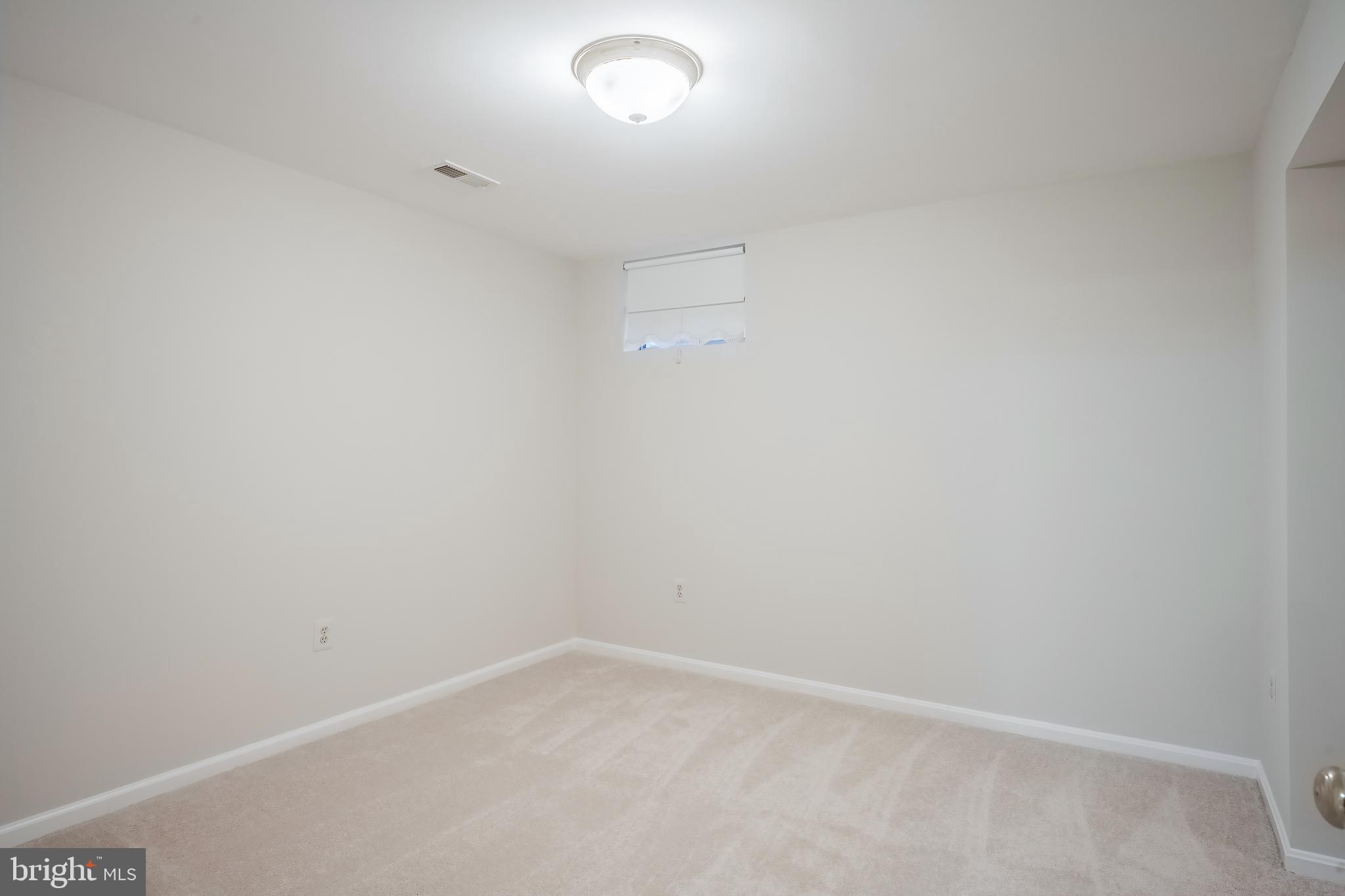 CROSSPOINTE - Residential