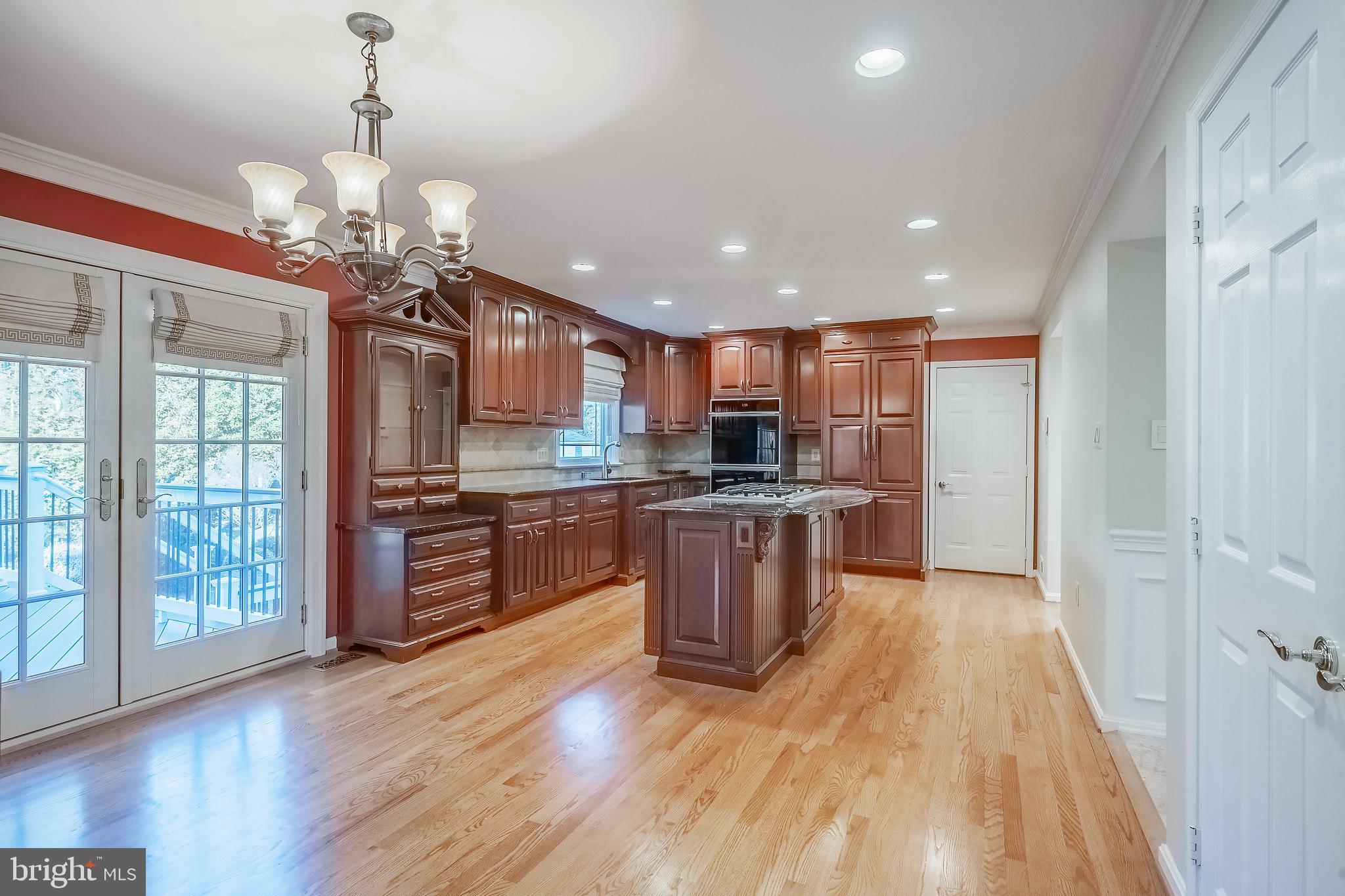 CROSSPOINTE - Residential