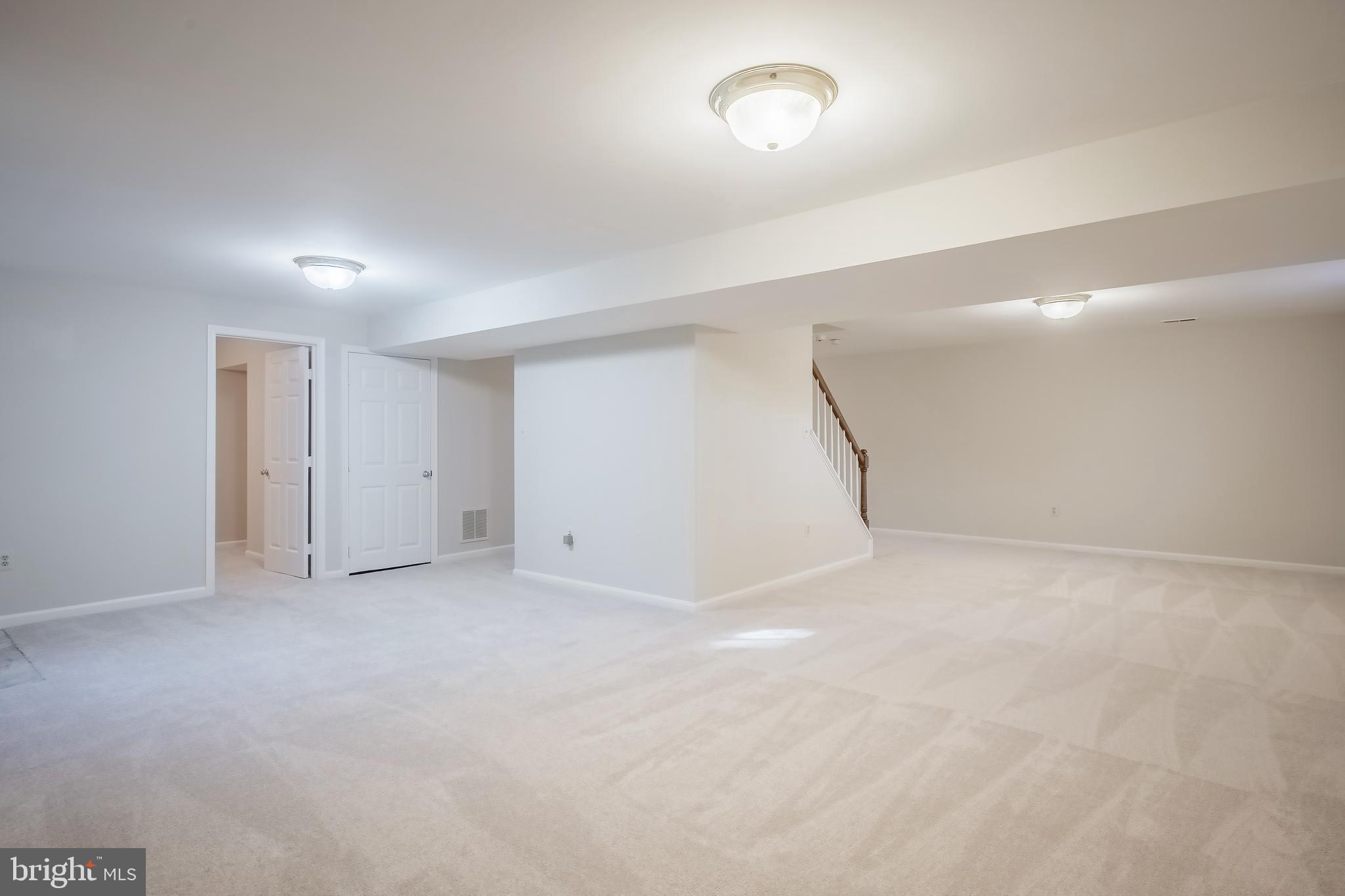 CROSSPOINTE - Residential