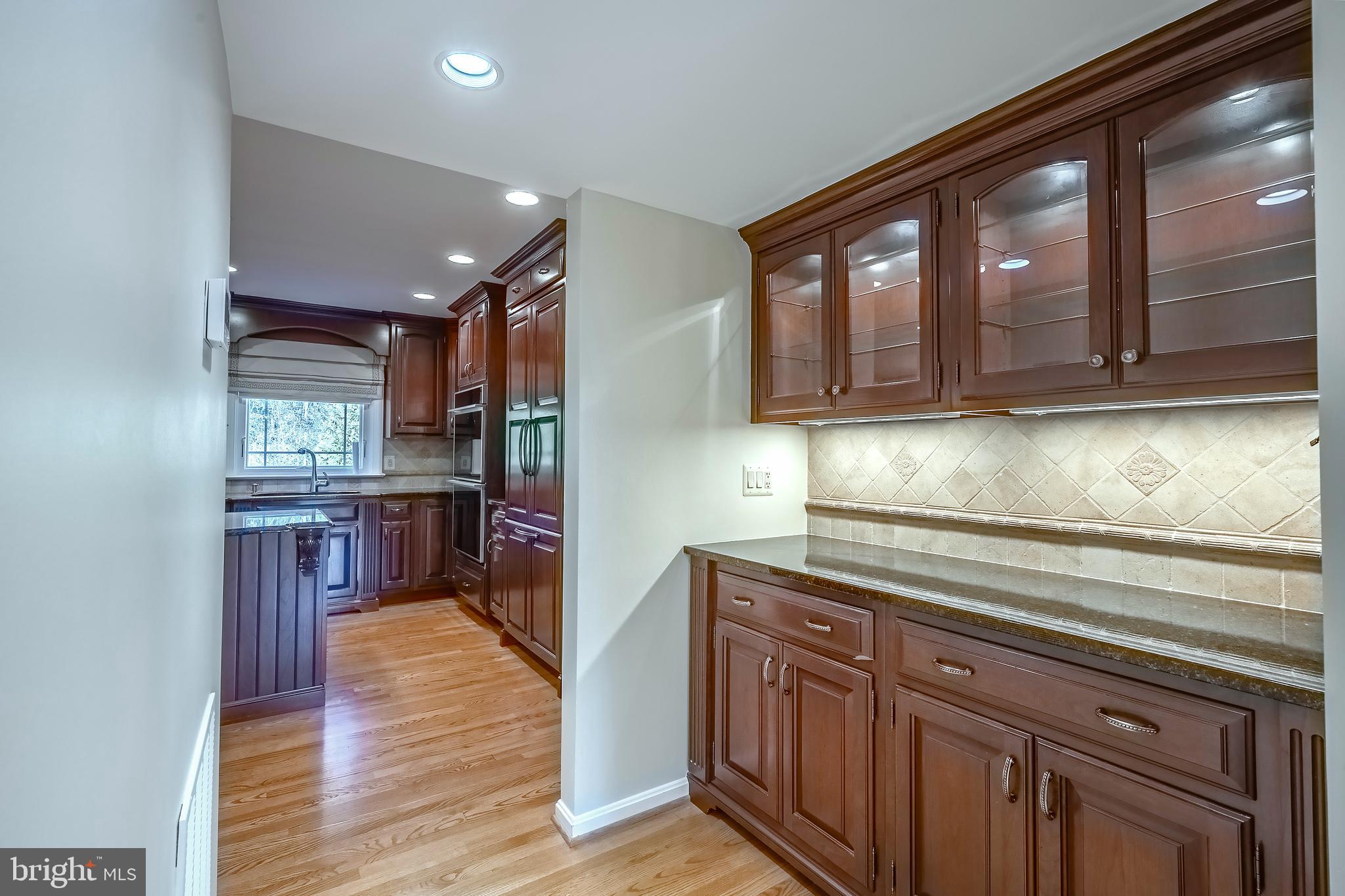 CROSSPOINTE - Residential