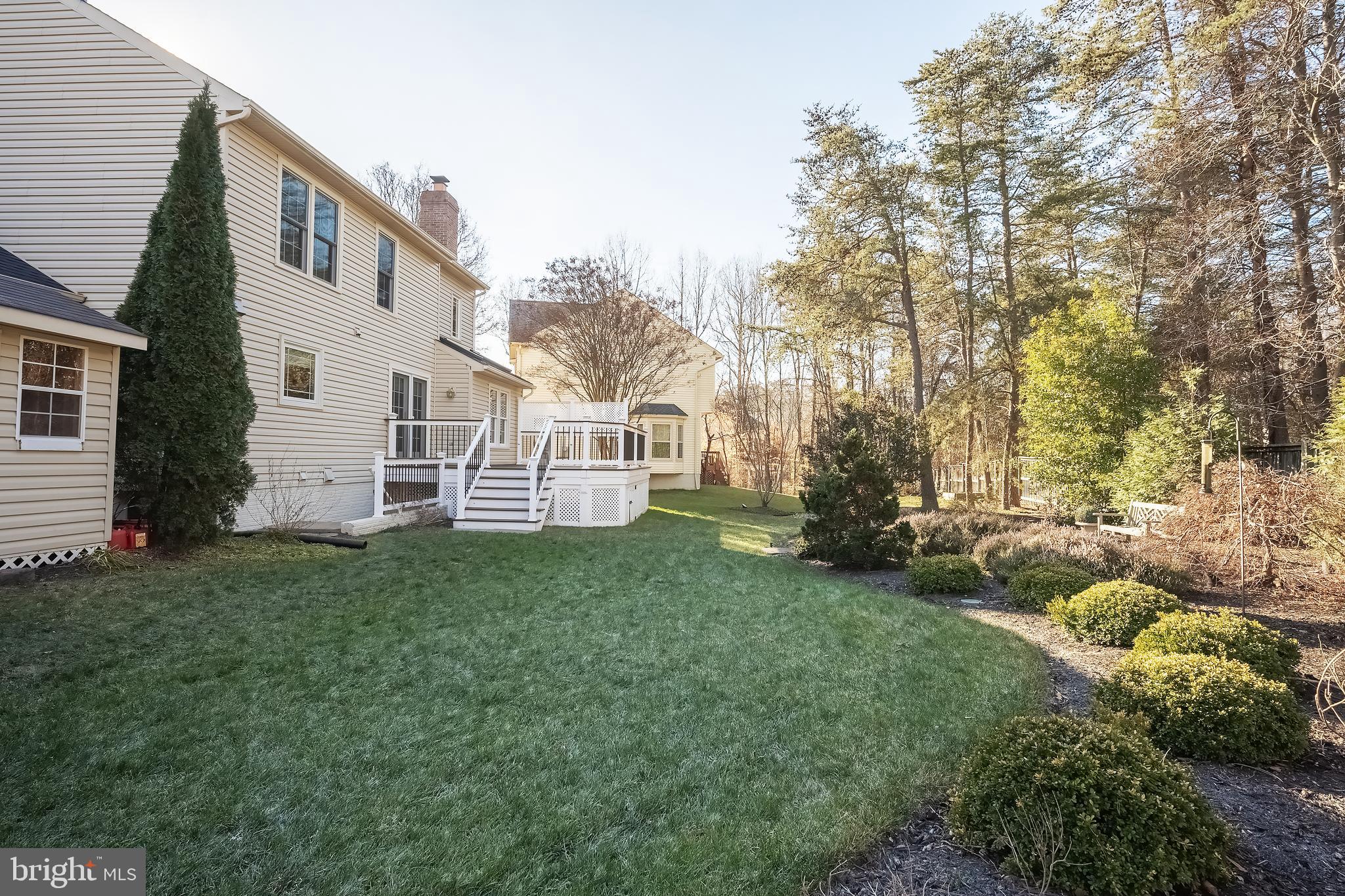 CROSSPOINTE - Residential