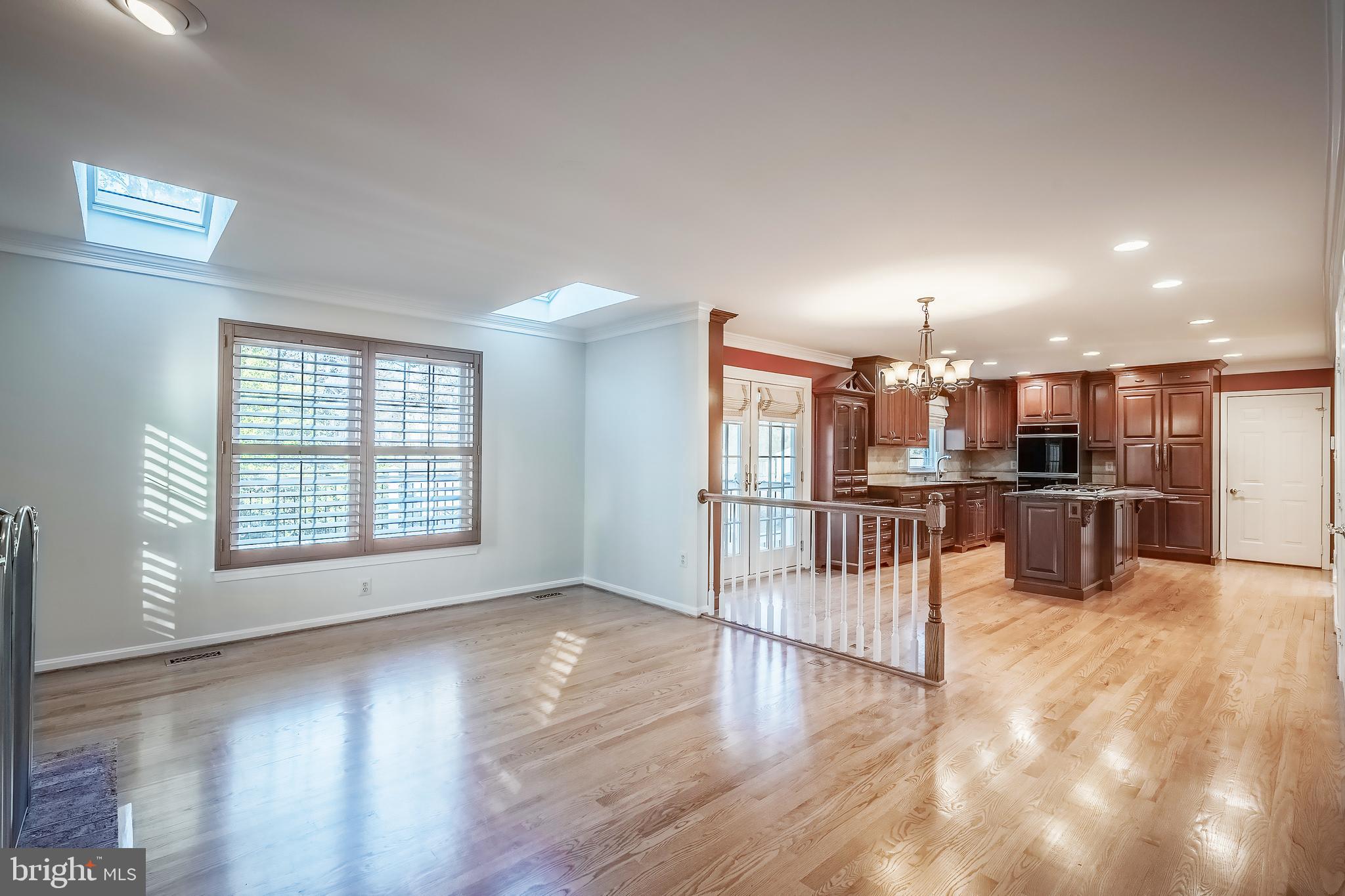 CROSSPOINTE - Residential