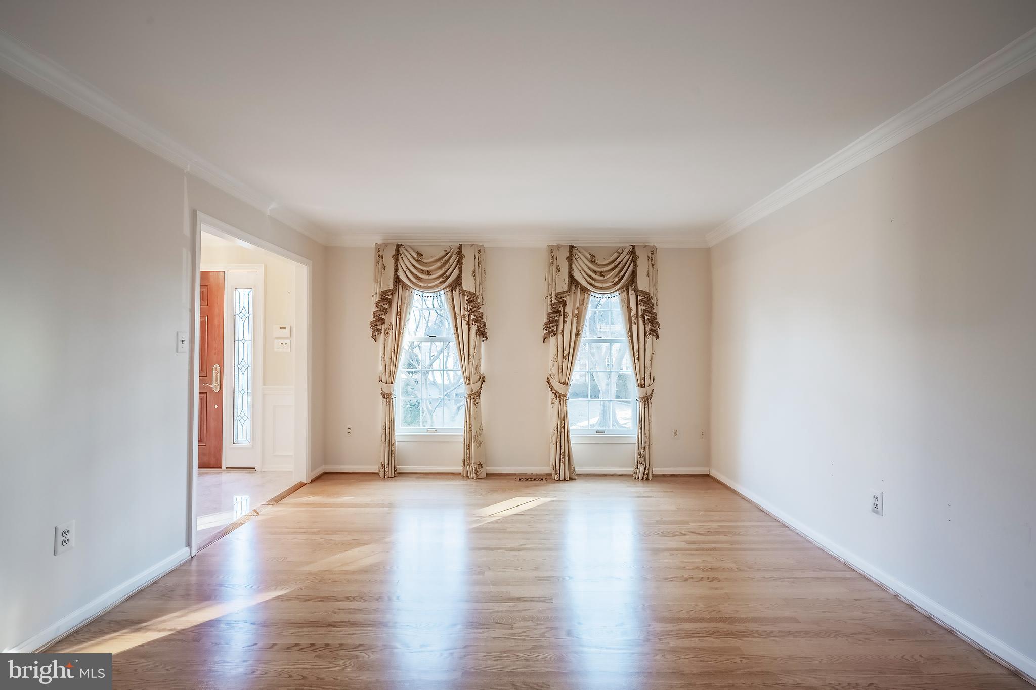 CROSSPOINTE - Residential