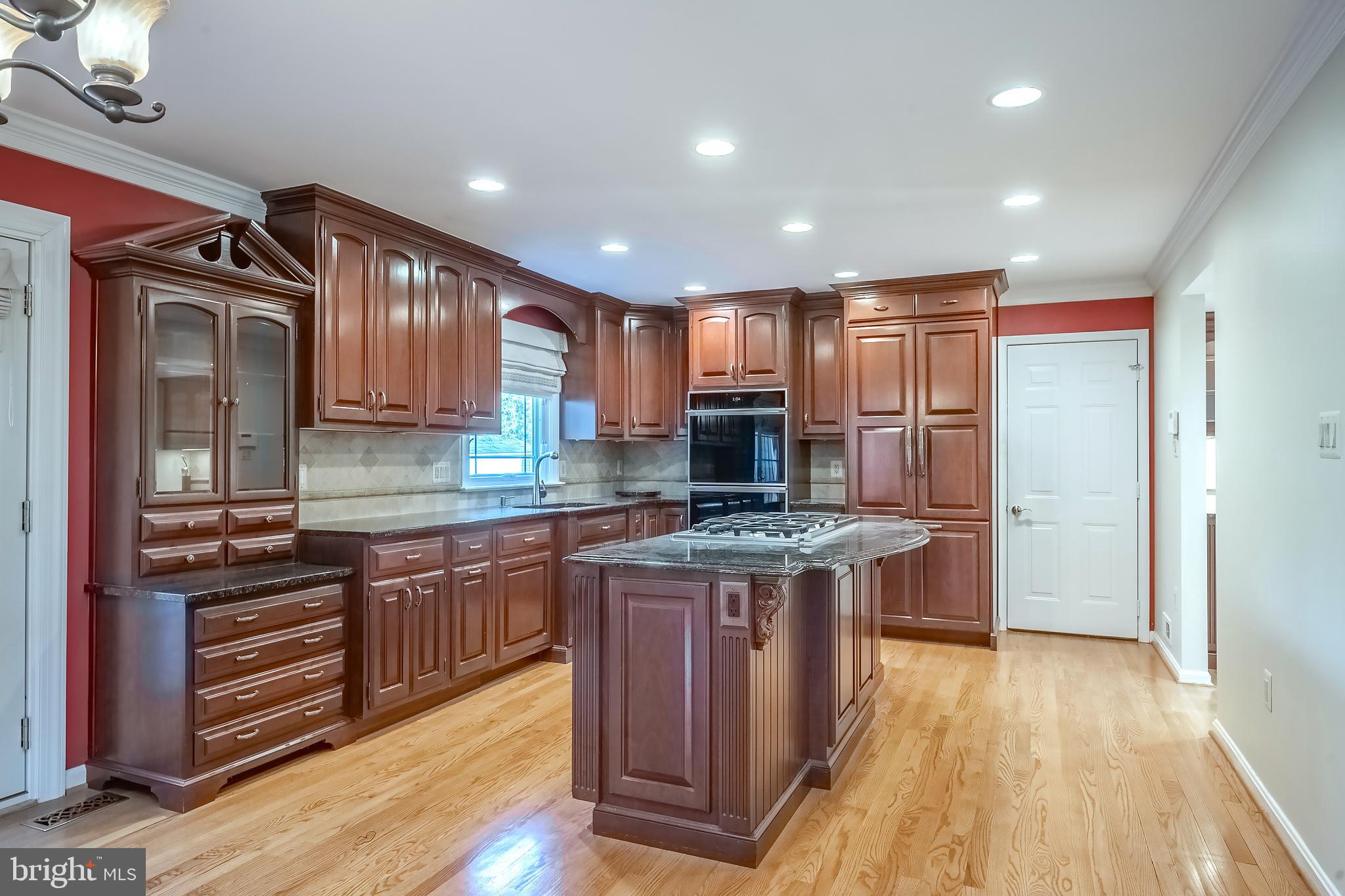 CROSSPOINTE - Residential