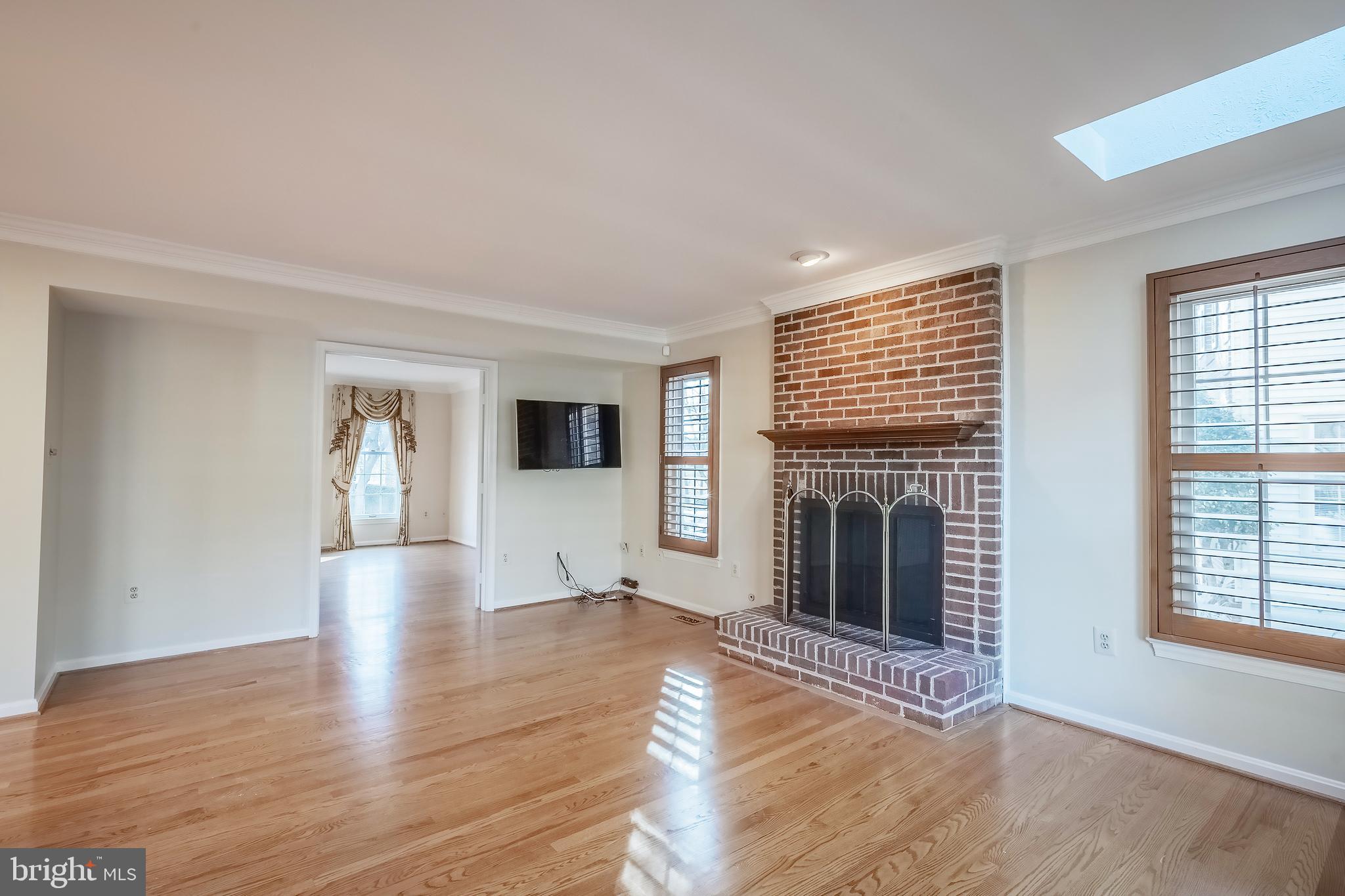 CROSSPOINTE - Residential