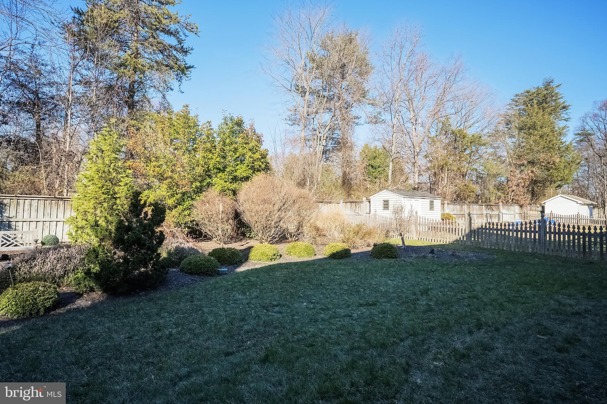 CROSSPOINTE - Residential