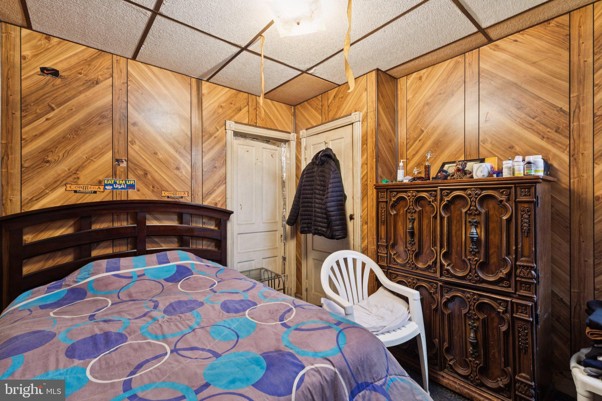 STRAWBERRY MANSION - Residential