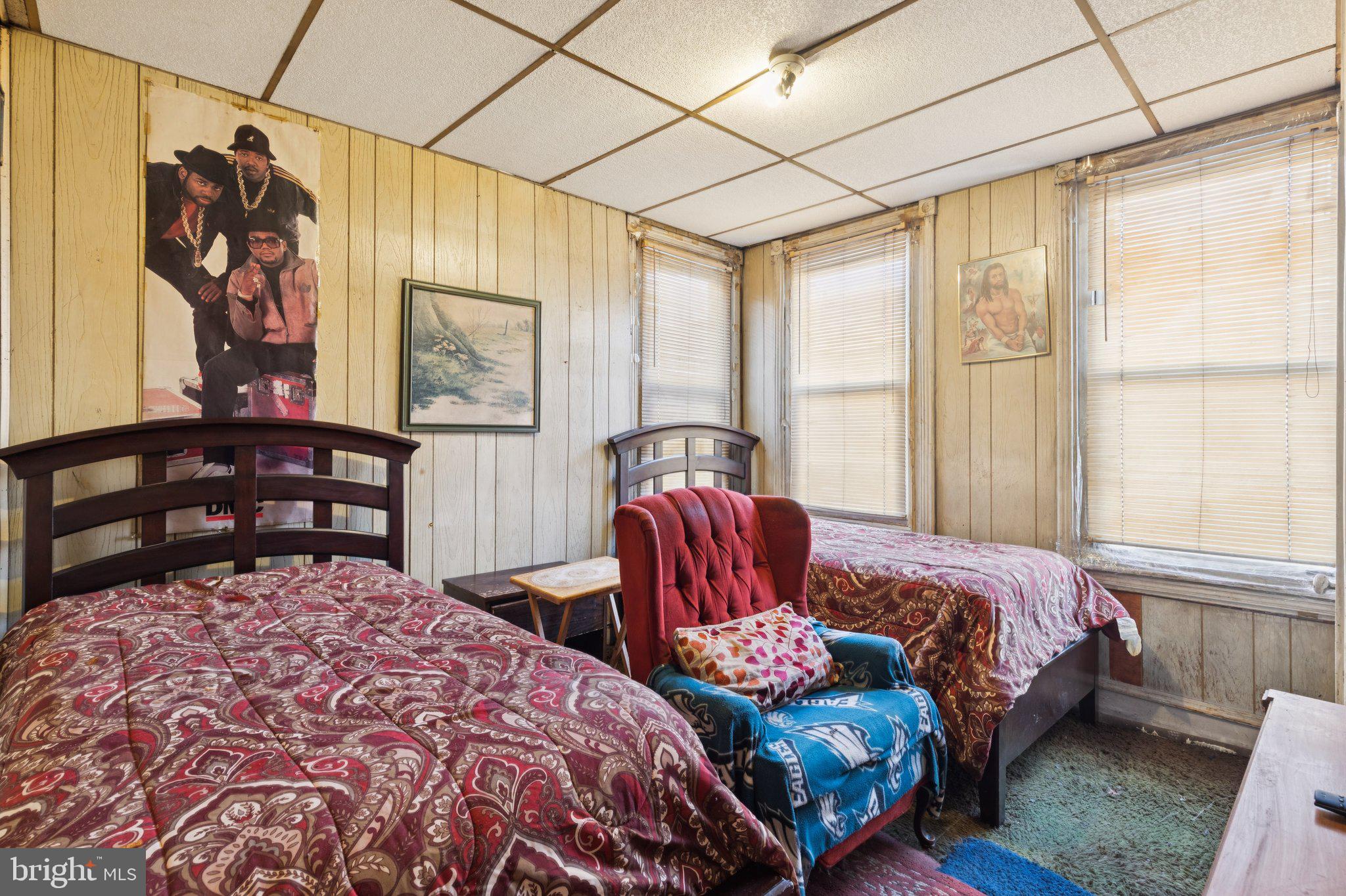 STRAWBERRY MANSION - Residential